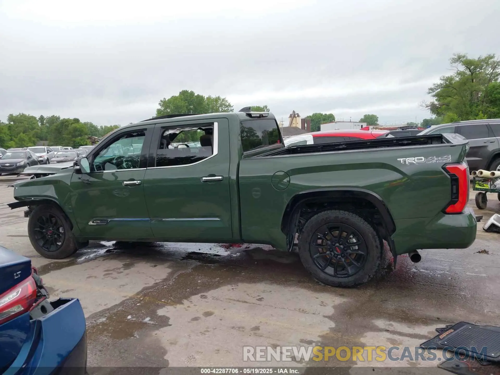 15 Фотография поврежденного автомобиля 5TFMA5EC8NX008070 TOYOTA TUNDRA 2022