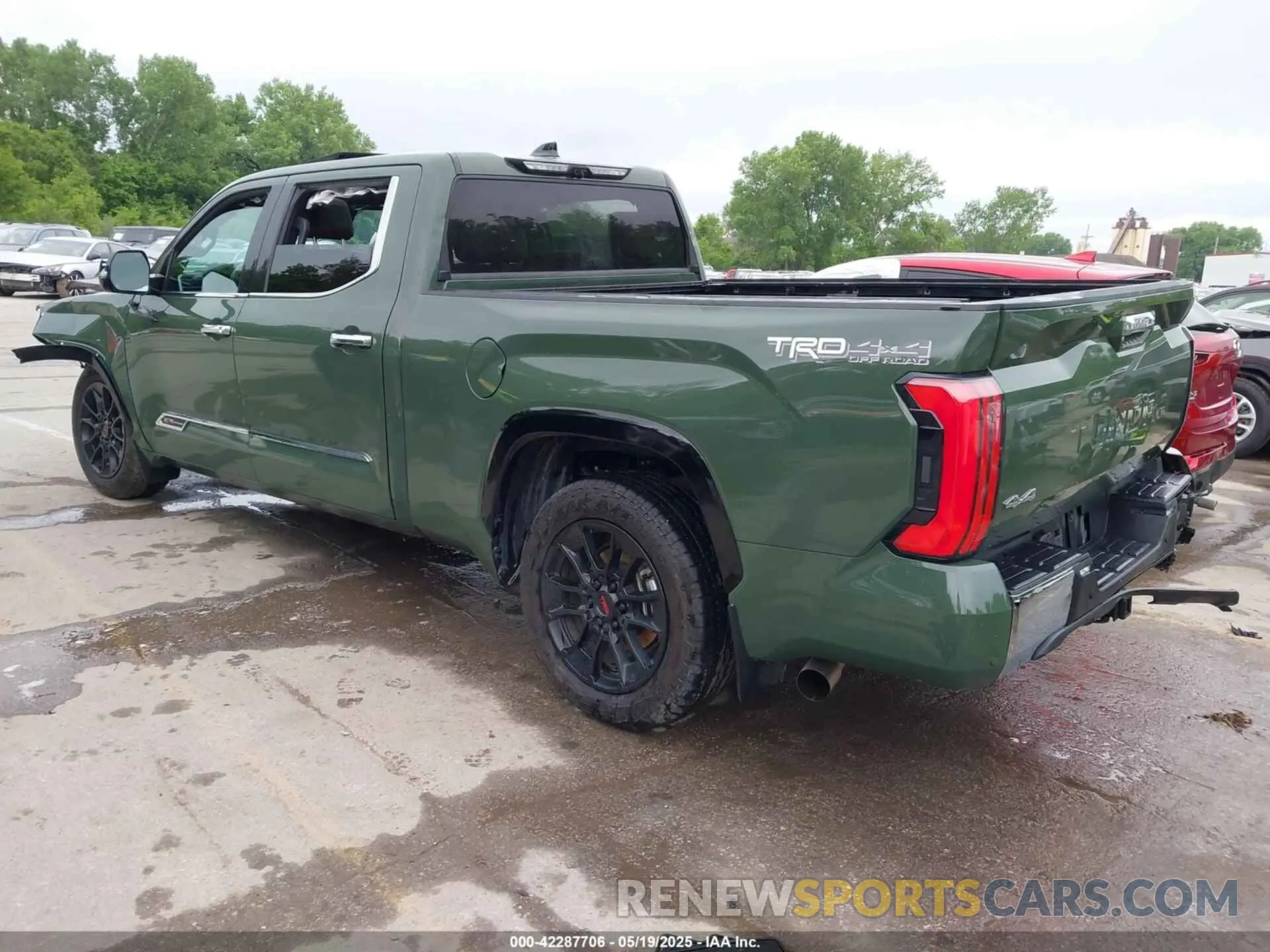 3 Фотография поврежденного автомобиля 5TFMA5EC8NX008070 TOYOTA TUNDRA 2022