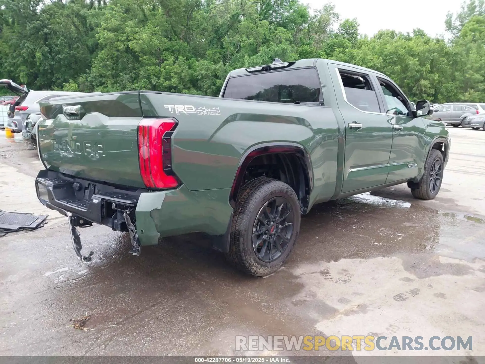 4 Фотография поврежденного автомобиля 5TFMA5EC8NX008070 TOYOTA TUNDRA 2022
