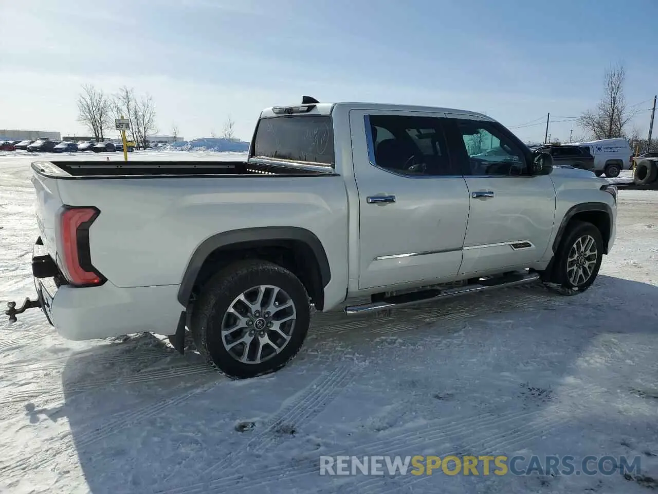 3 Photograph of a damaged car 5TFMC5DB8NX011490 TOYOTA TUNDRA 2022
