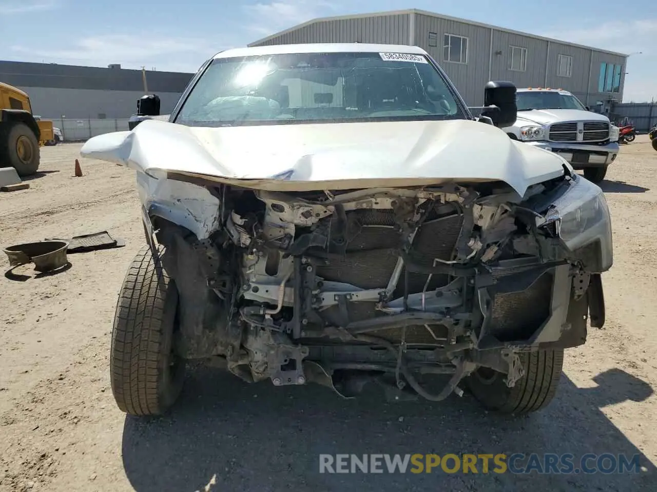 5 Photograph of a damaged car 5TFNA5DB3NX036937 TOYOTA TUNDRA 2022