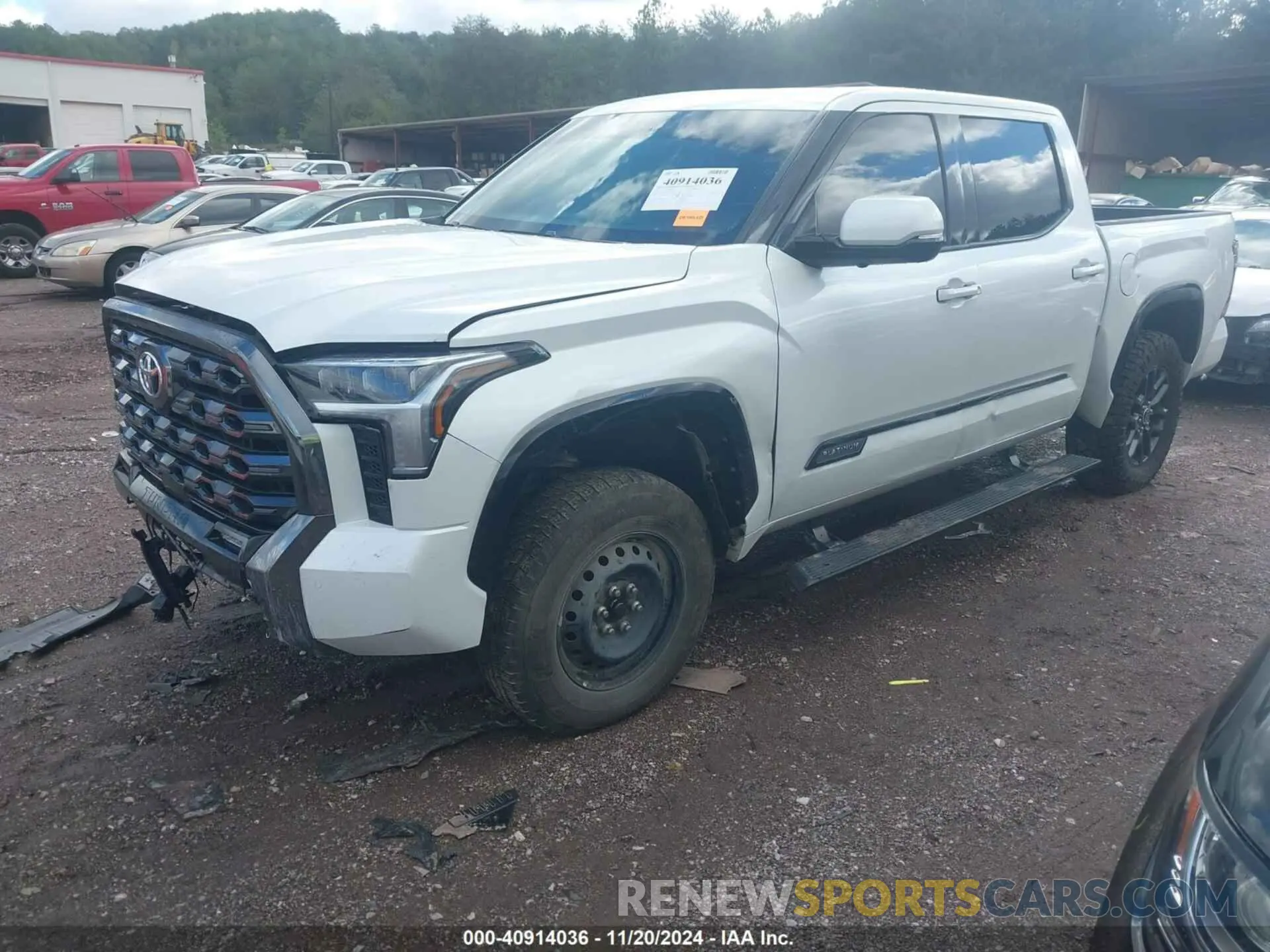 2 Фотография поврежденного автомобиля 5TFNA5DB5NX012624 TOYOTA TUNDRA 2022