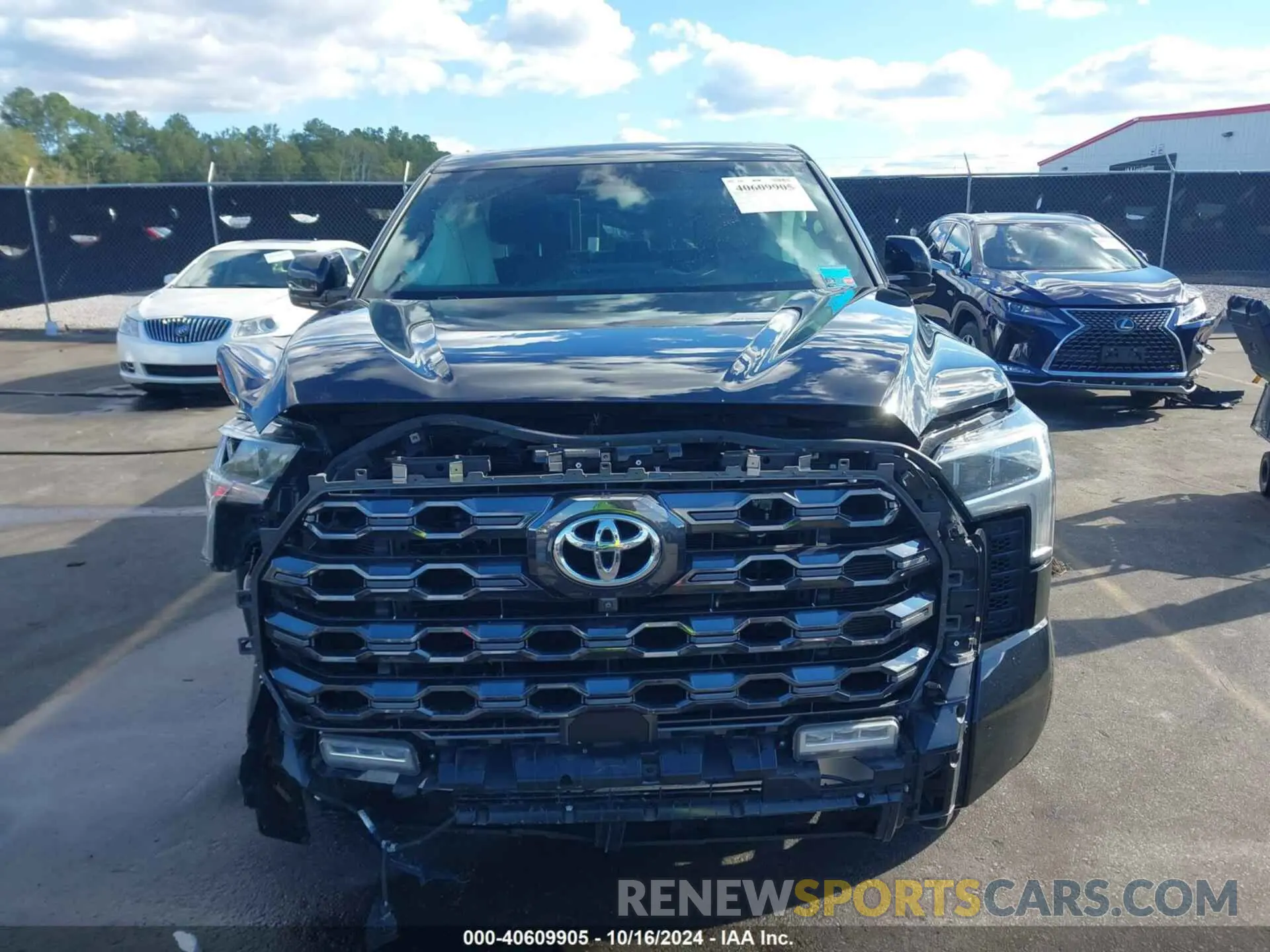 12 Photograph of a damaged car 5TFNA5DB6NX006413 TOYOTA TUNDRA 2022