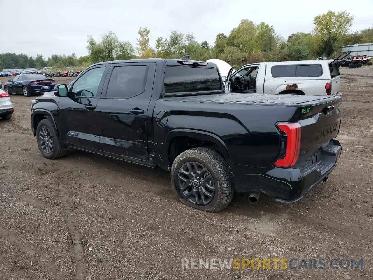 2 Фотография поврежденного автомобиля 5TFNA5DB9NX028910 TOYOTA TUNDRA 2022