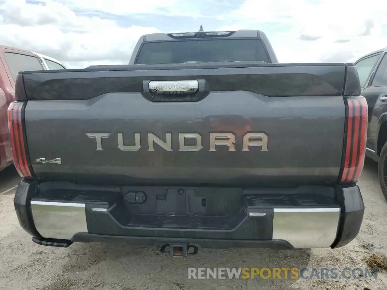 6 Фотография поврежденного автомобиля 5TFVC5DB7NX011453 TOYOTA TUNDRA 2022