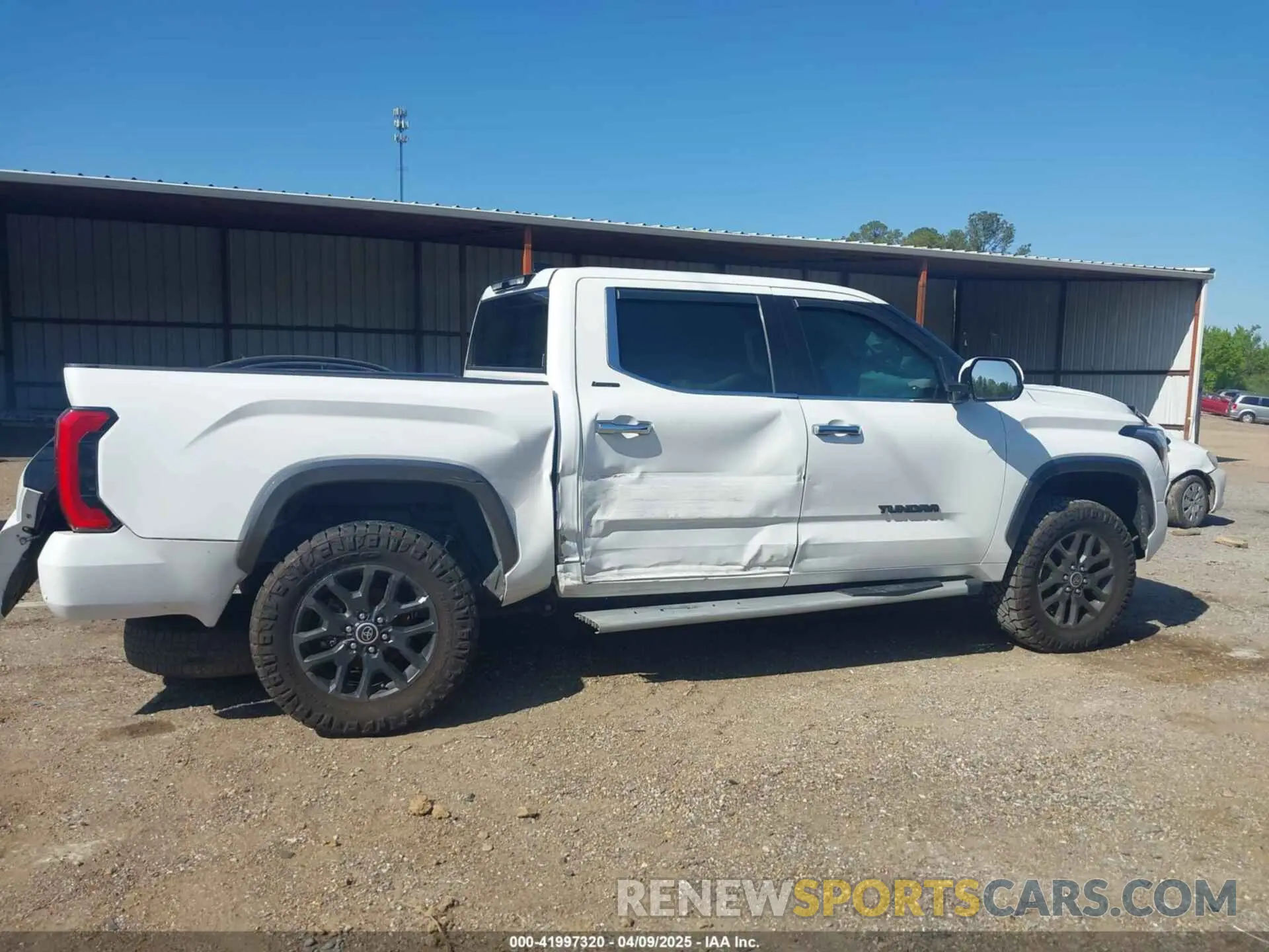 14 Photograph of a damaged car 5TFJA5DB1PX078704 TOYOTA TUNDRA 2023