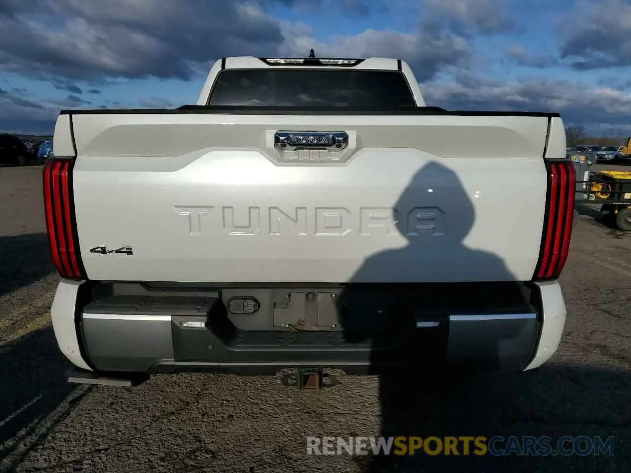 6 Фотография поврежденного автомобиля 5TFJA5DB8PX109026 TOYOTA TUNDRA 2023