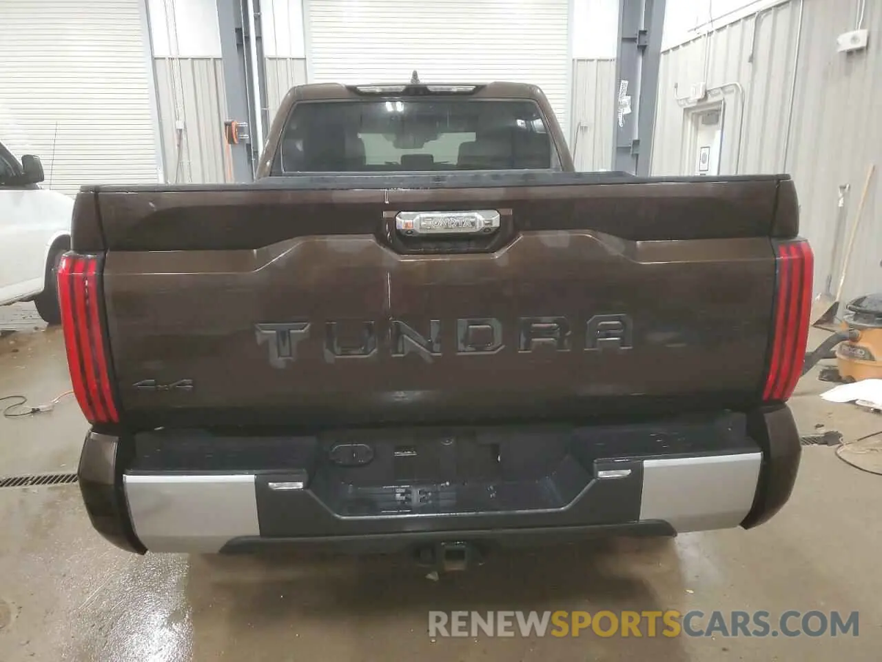 6 Фотография поврежденного автомобиля 5TFJA5ECXPX014586 TOYOTA TUNDRA 2023