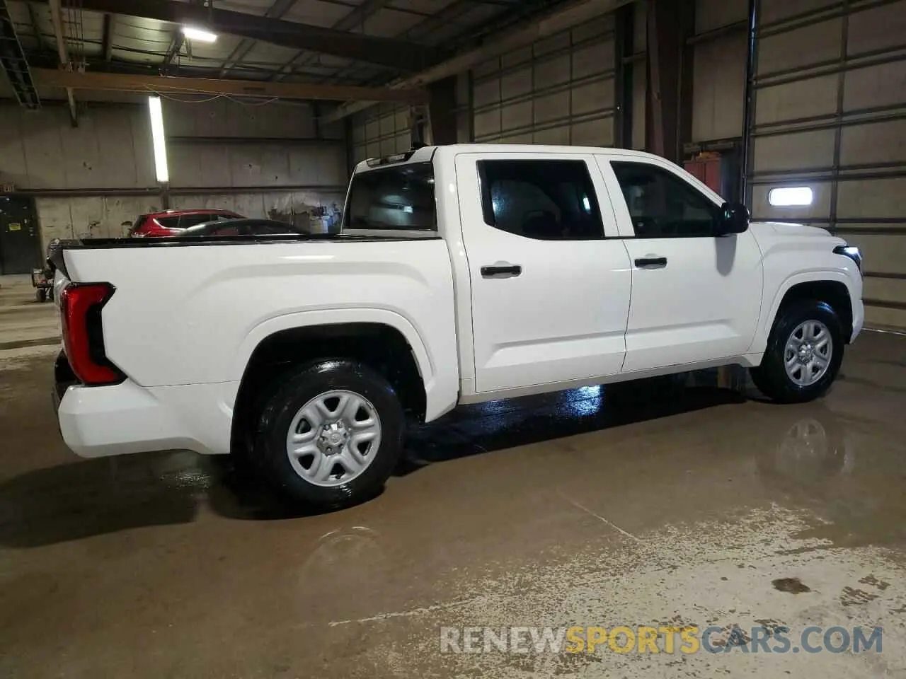 3 Фотография поврежденного автомобиля 5TFKB5AB5PX022836 TOYOTA TUNDRA 2023
