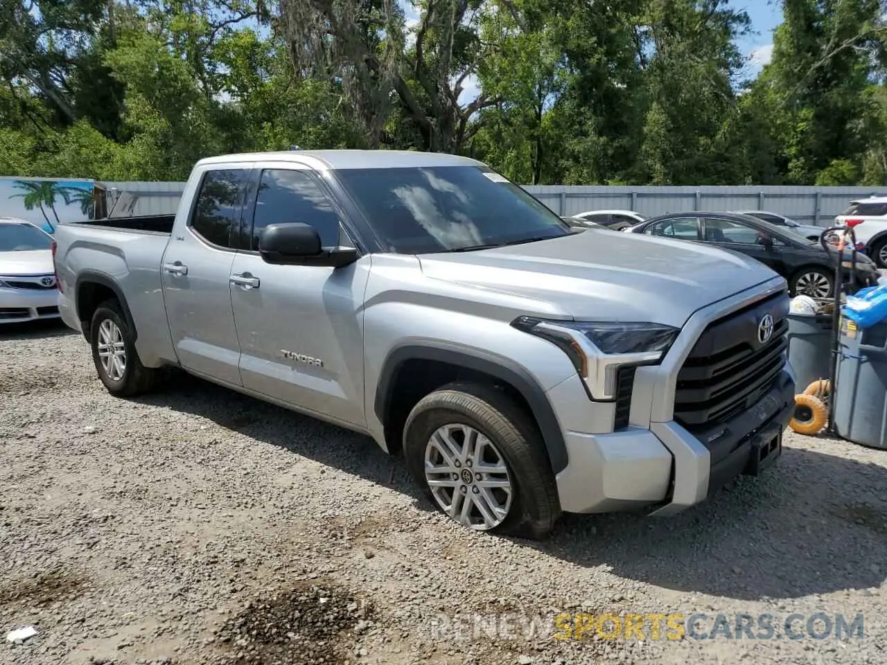 4 Photograph of a damaged car 5TFLA5AAXPX028856 TOYOTA TUNDRA 2023