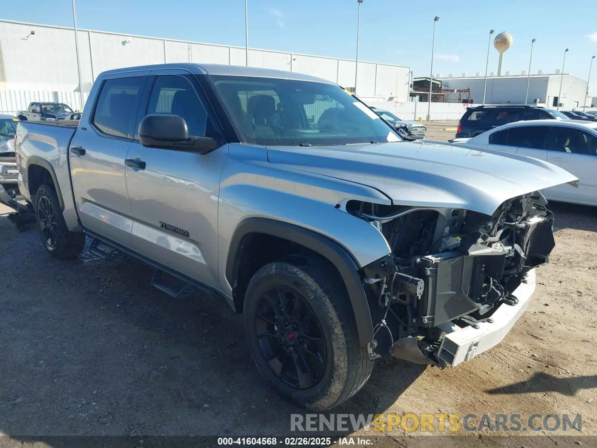 1 Фотография поврежденного автомобиля 5TFLA5AB5PX027381 TOYOTA TUNDRA 2023