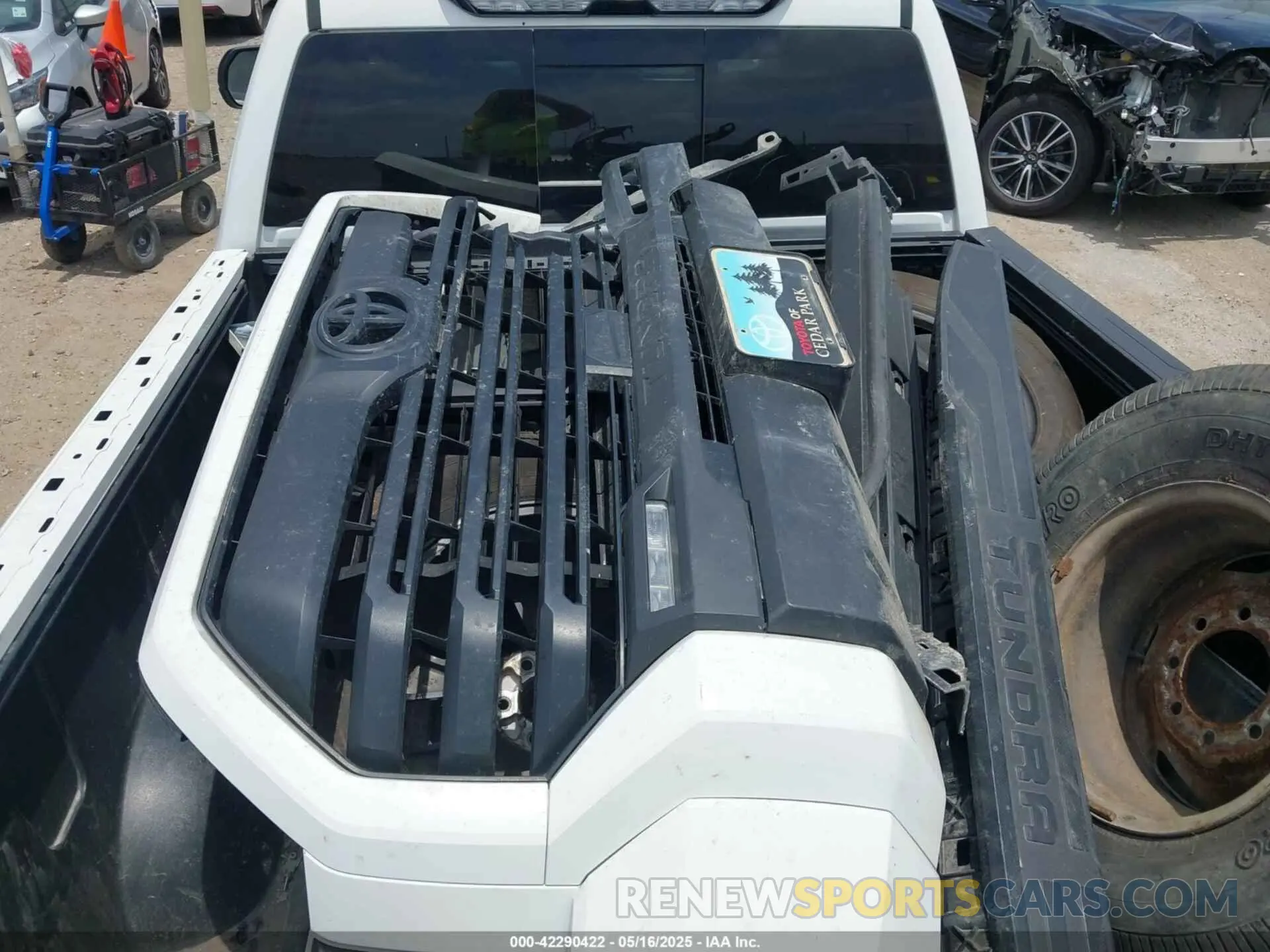 12 Фотография поврежденного автомобиля 5TFLA5DAXPX092004 TOYOTA TUNDRA 2023