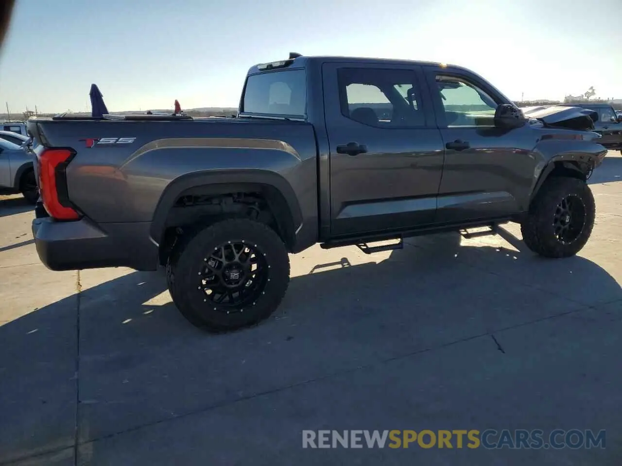 3 Фотография поврежденного автомобиля 5TFLA5DB1PX072829 TOYOTA TUNDRA 2023