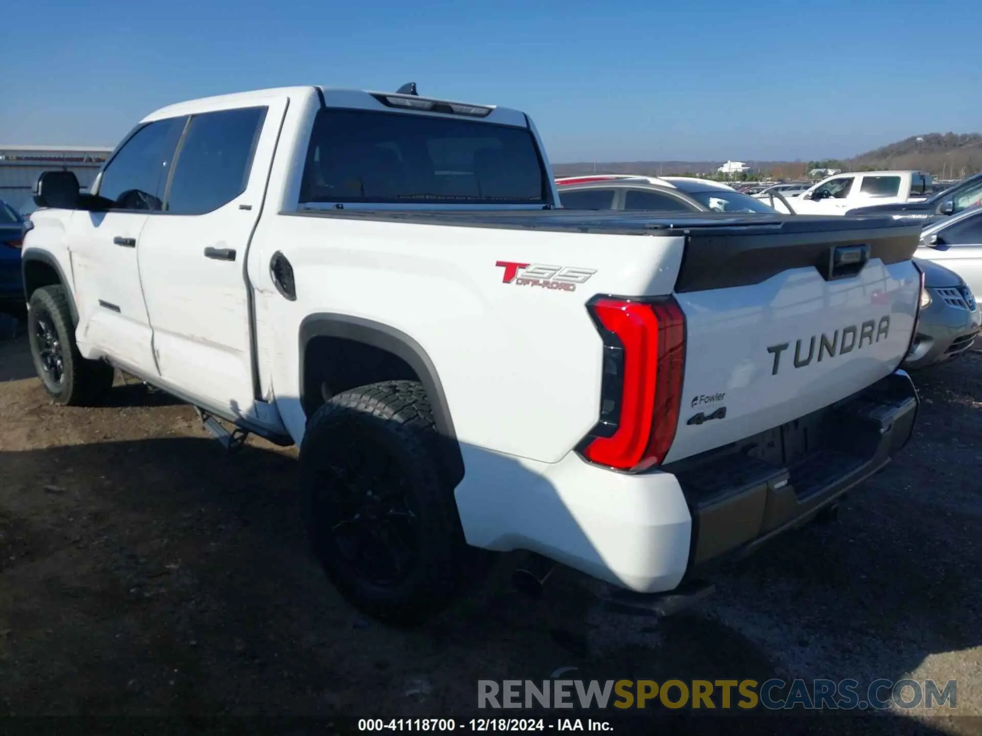 3 Фотография поврежденного автомобиля 5TFLA5DB2PX074685 TOYOTA TUNDRA 2023