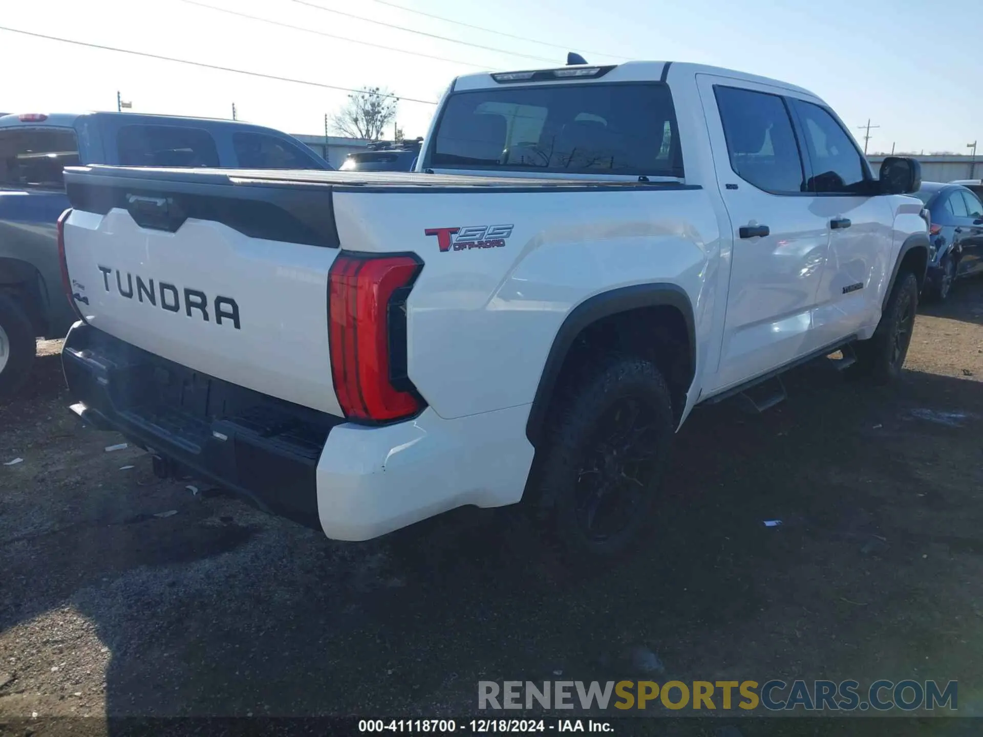 4 Фотография поврежденного автомобиля 5TFLA5DB2PX074685 TOYOTA TUNDRA 2023