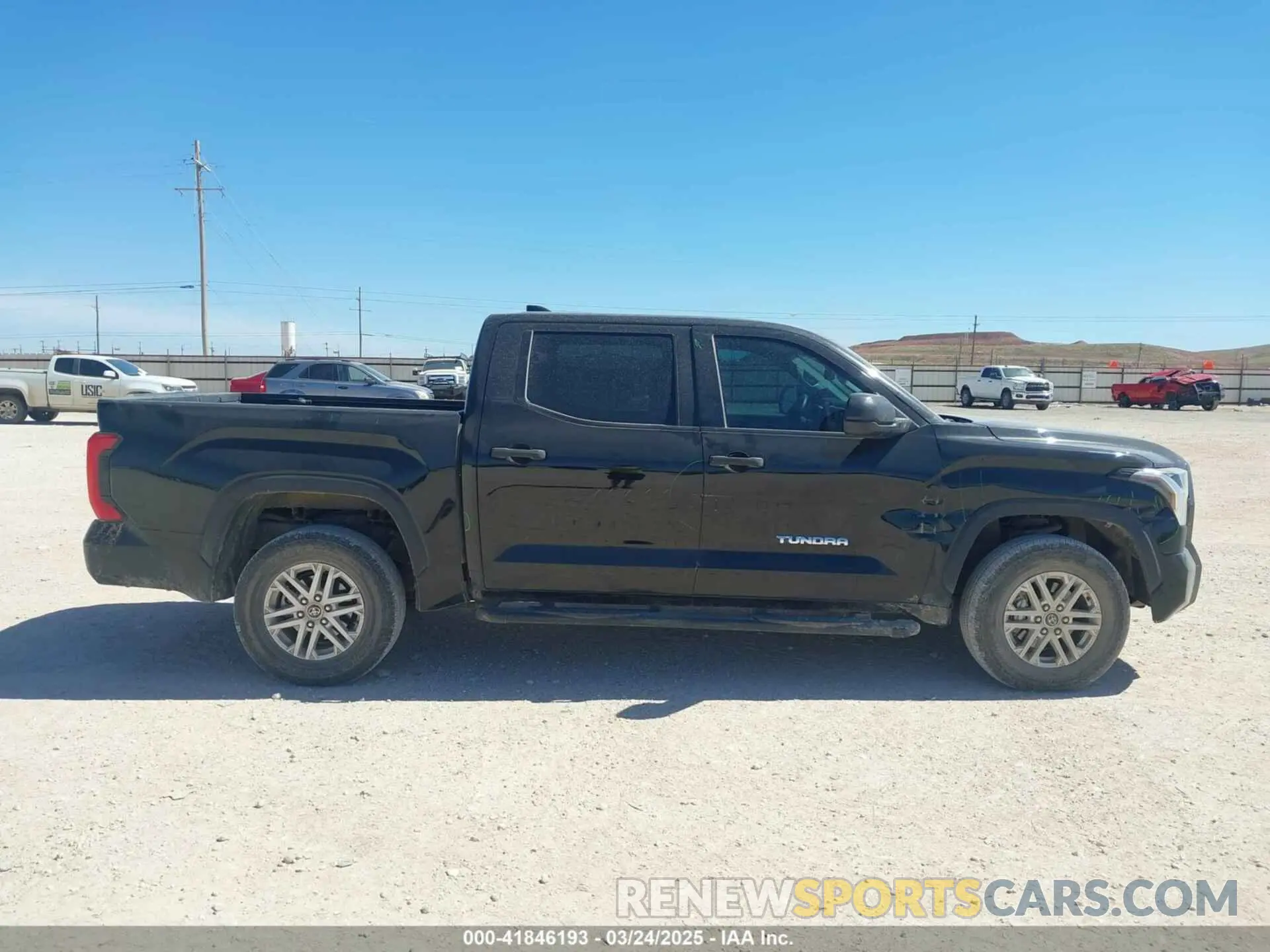 13 Photograph of a damaged car 5TFLA5DB3PX087591 TOYOTA TUNDRA 2023