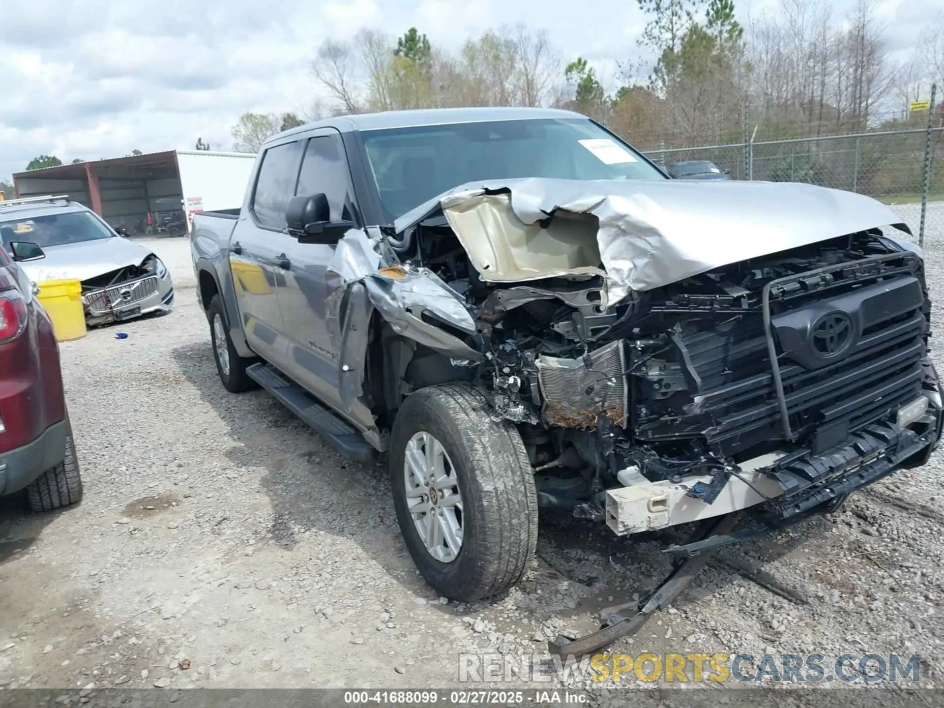 1 Photograph of a damaged car 5TFLA5DB5PX075457 TOYOTA TUNDRA 2023