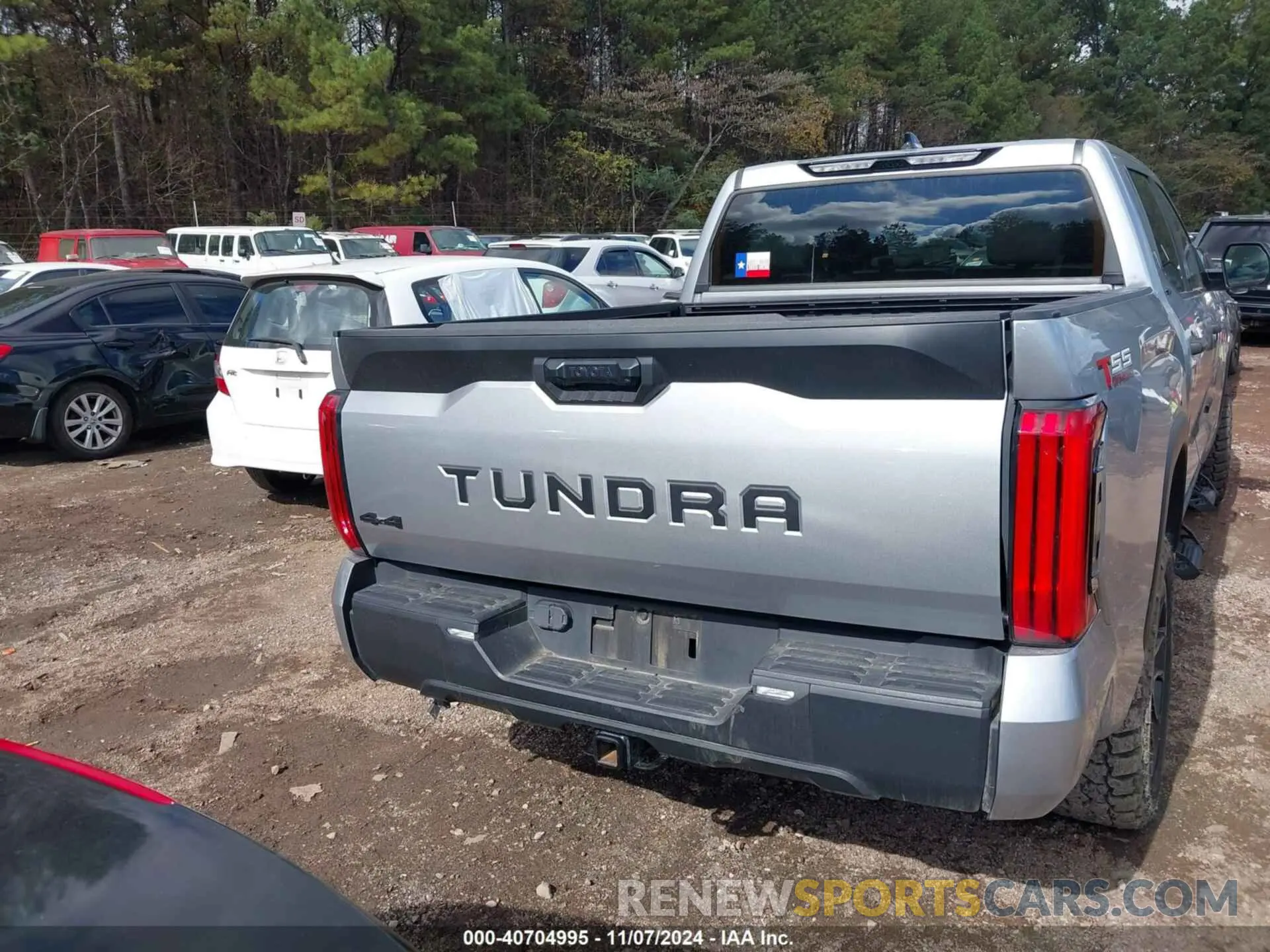 16 Photograph of a damaged car 5TFLA5DB5PX083266 TOYOTA TUNDRA 2023
