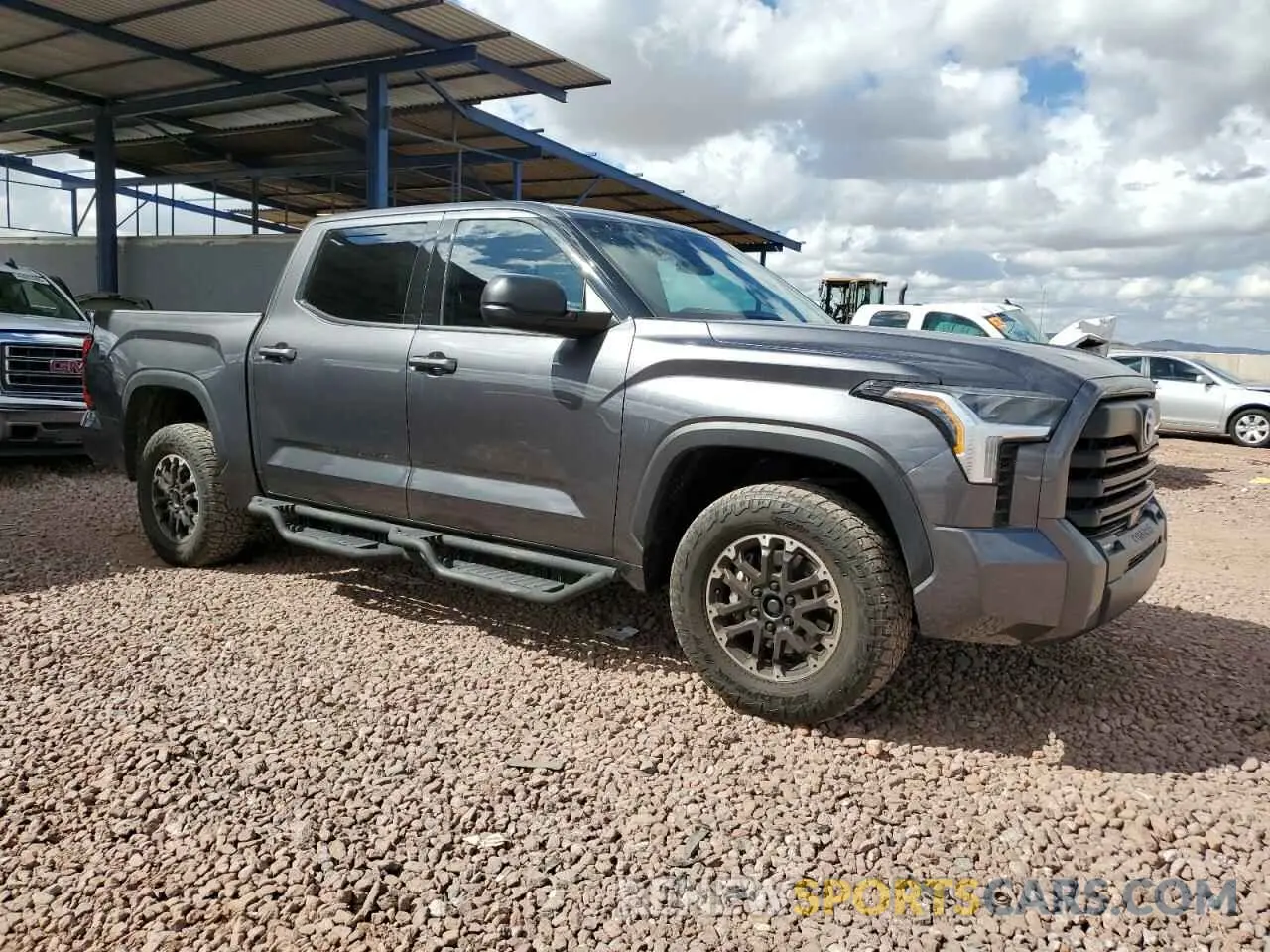 4 Photograph of a damaged car 5TFLA5DB5PX095241 TOYOTA TUNDRA 2023