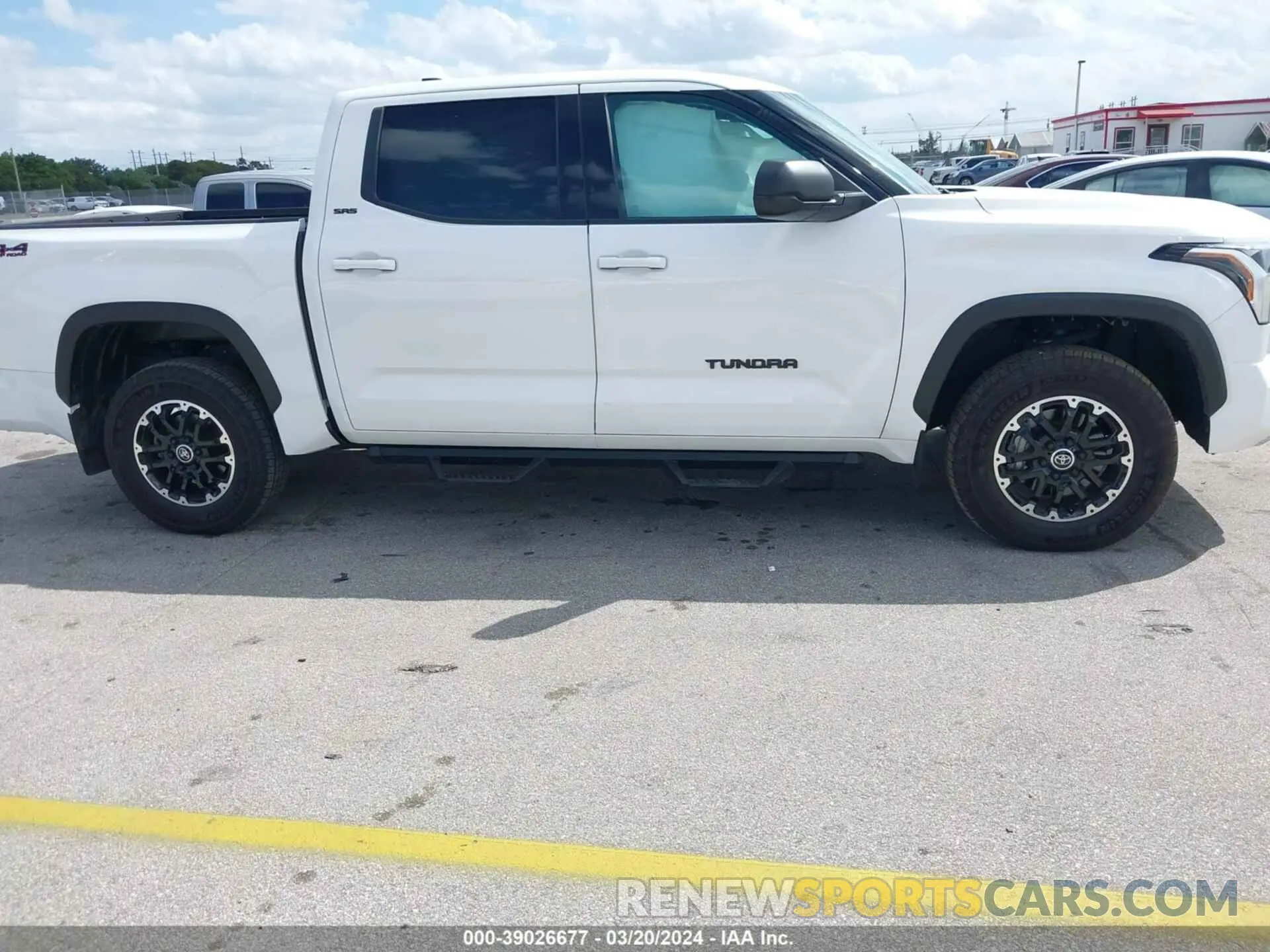 13 Фотография поврежденного автомобиля 5TFLA5DB5PX102639 TOYOTA TUNDRA 2023