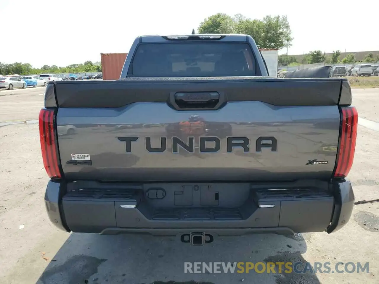 6 Photograph of a damaged car 5TFLA5DB6PX128568 TOYOTA TUNDRA 2023