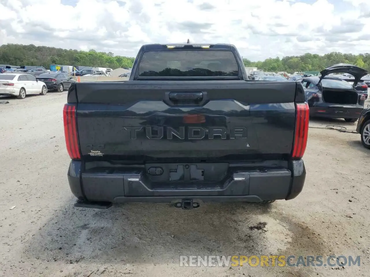 6 Photograph of a damaged car 5TFLA5ECXPX014984 TOYOTA TUNDRA 2023