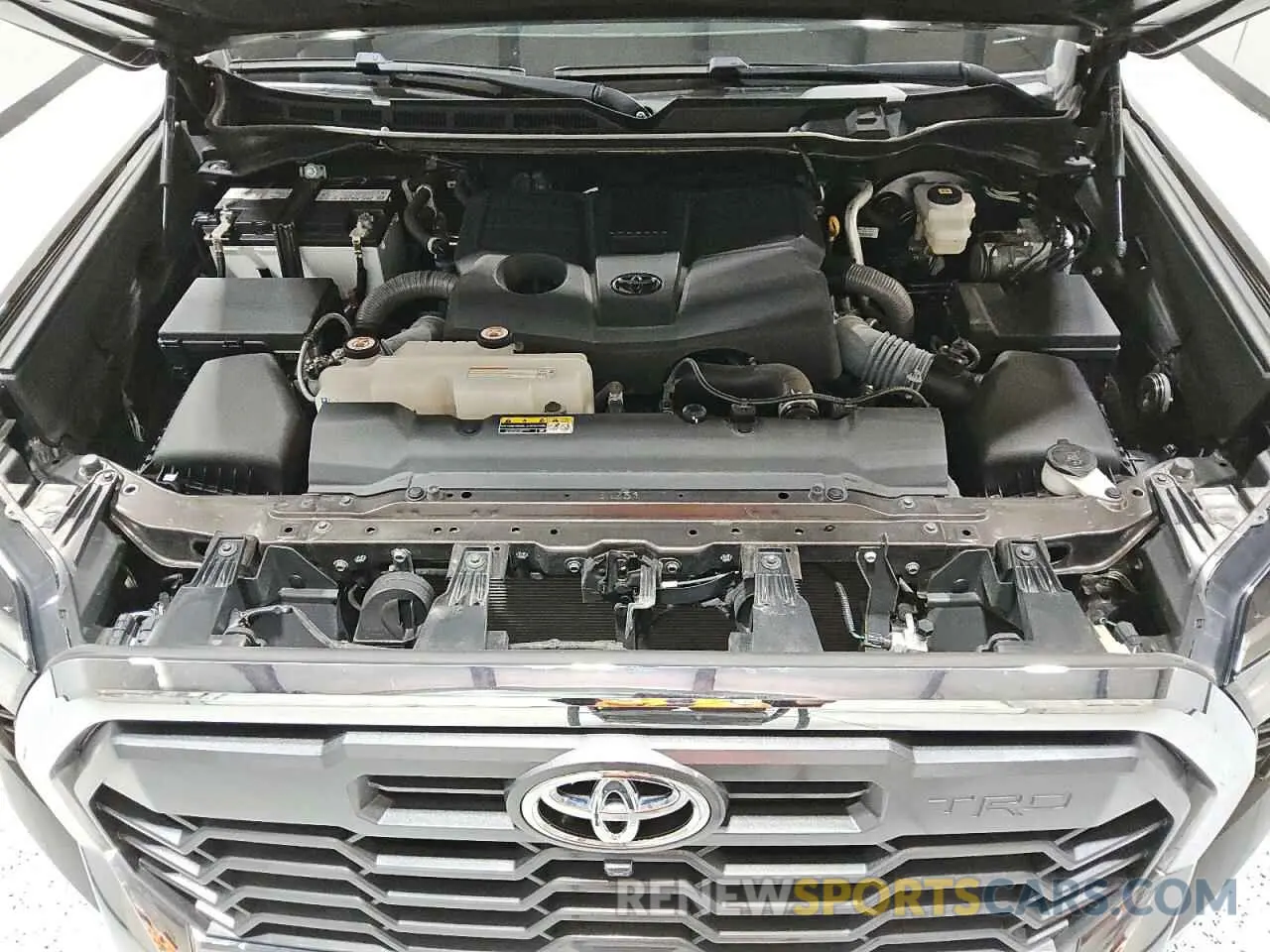 11 Photograph of a damaged car 5TFMA5DB0PX083664 TOYOTA TUNDRA 2023