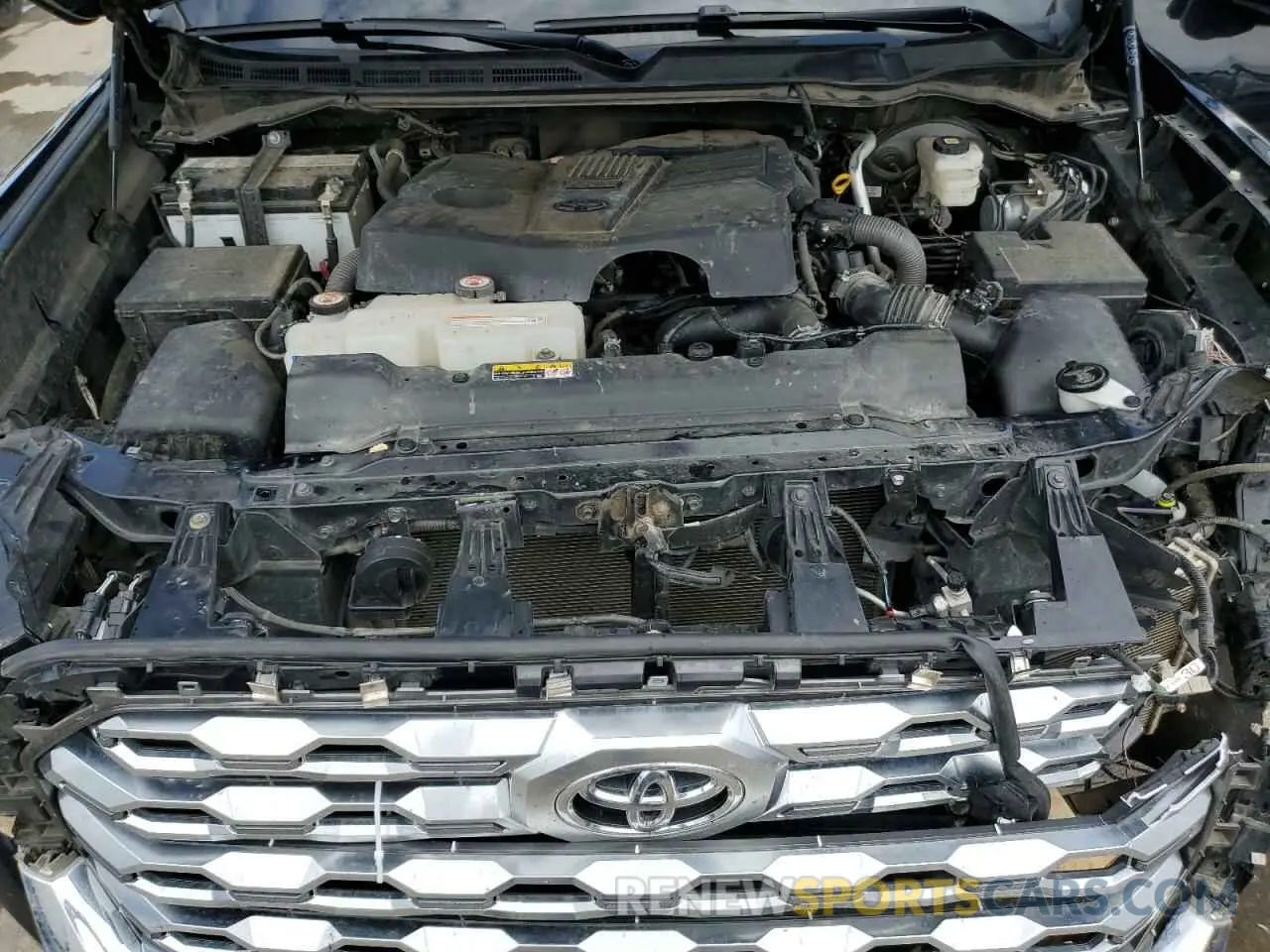 11 Photograph of a damaged car 5TFMA5EC3PX015656 TOYOTA TUNDRA 2023
