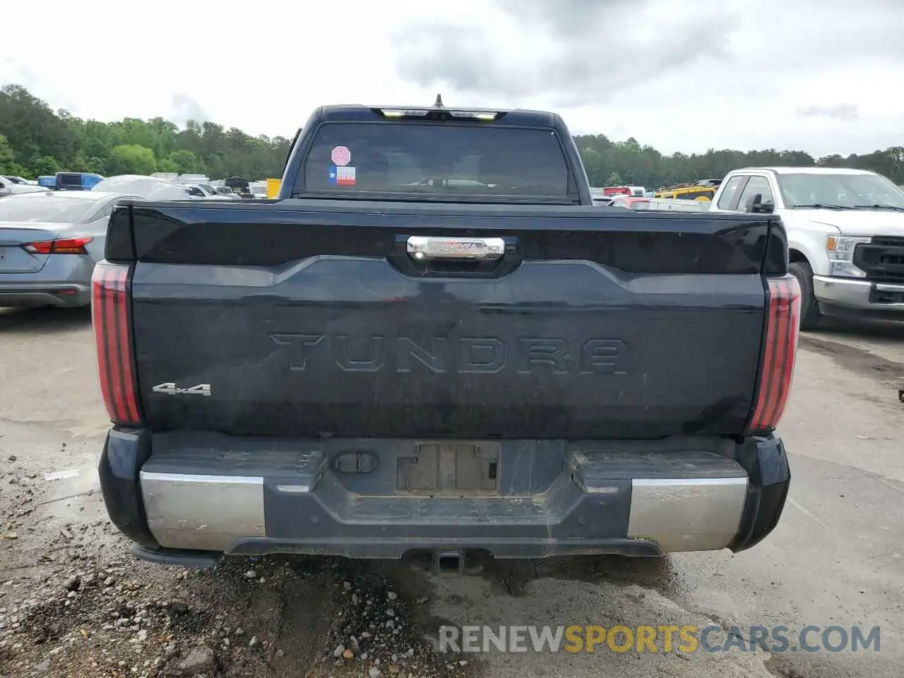 6 Photograph of a damaged car 5TFMA5EC3PX015656 TOYOTA TUNDRA 2023