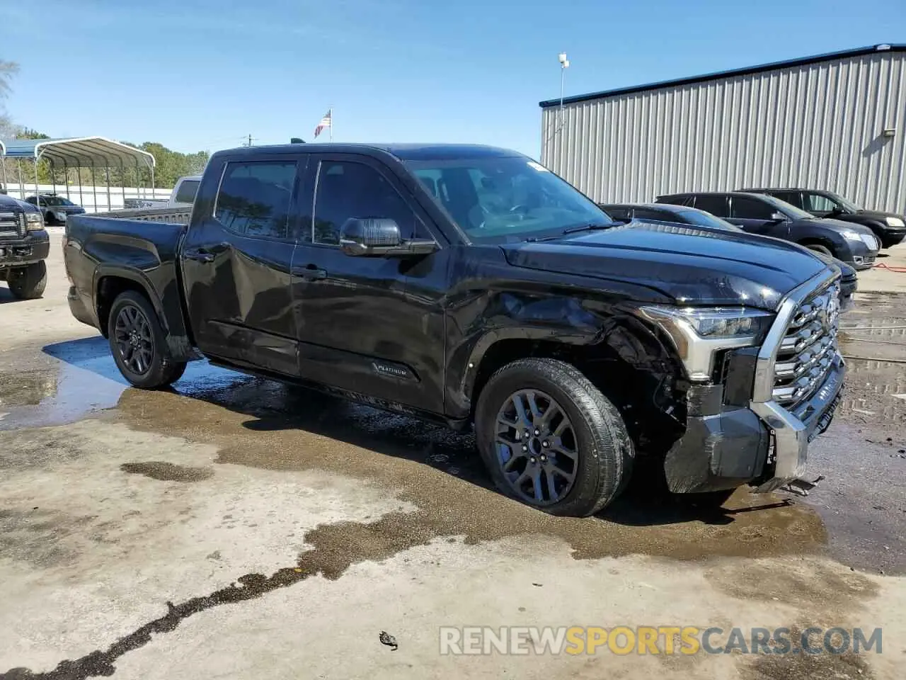 4 Фотография поврежденного автомобиля 5TFNA5AB3PX019675 TOYOTA TUNDRA 2023