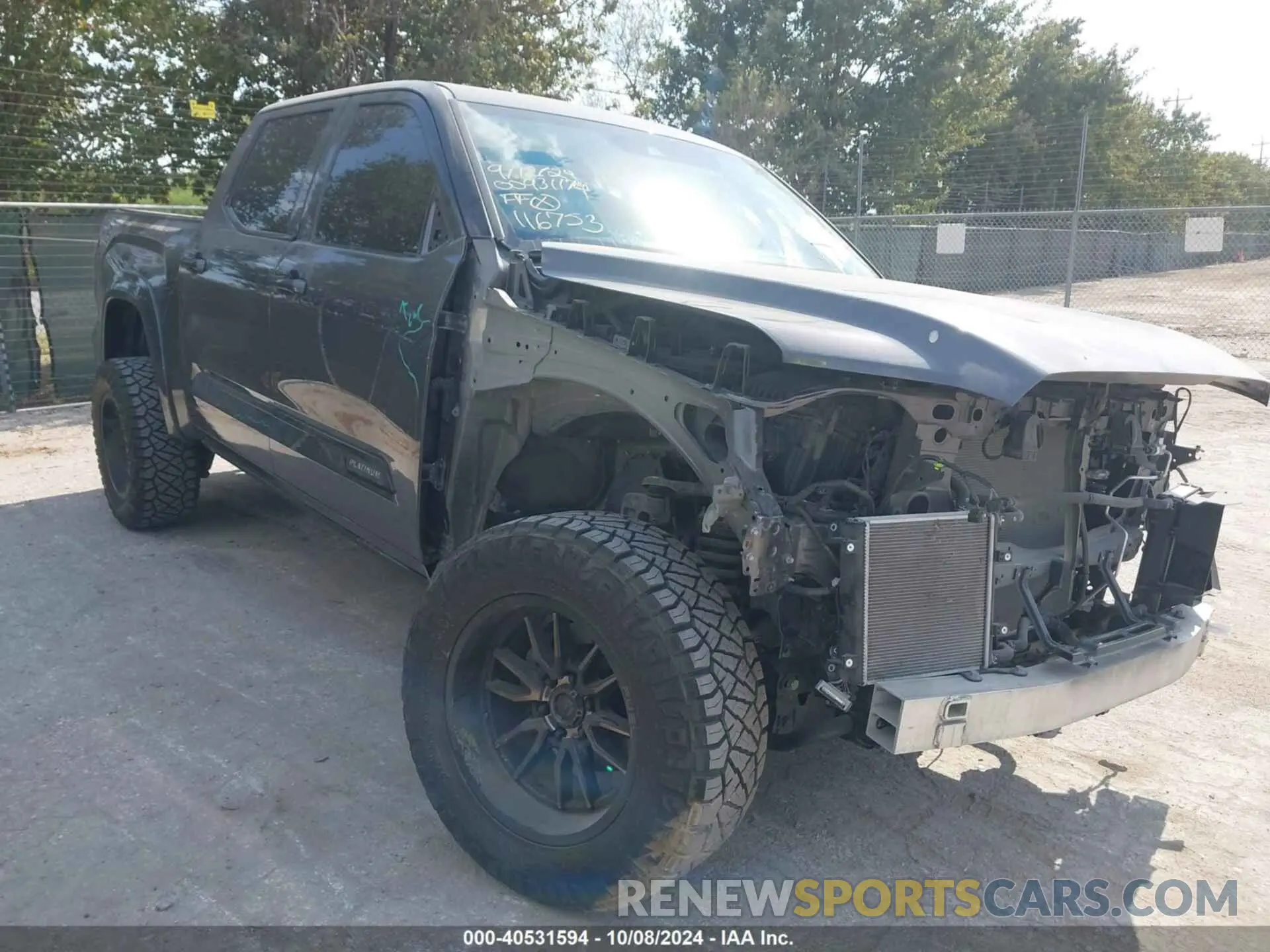1 Photograph of a damaged car 5TFNA5DB6PX116753 TOYOTA TUNDRA 2023