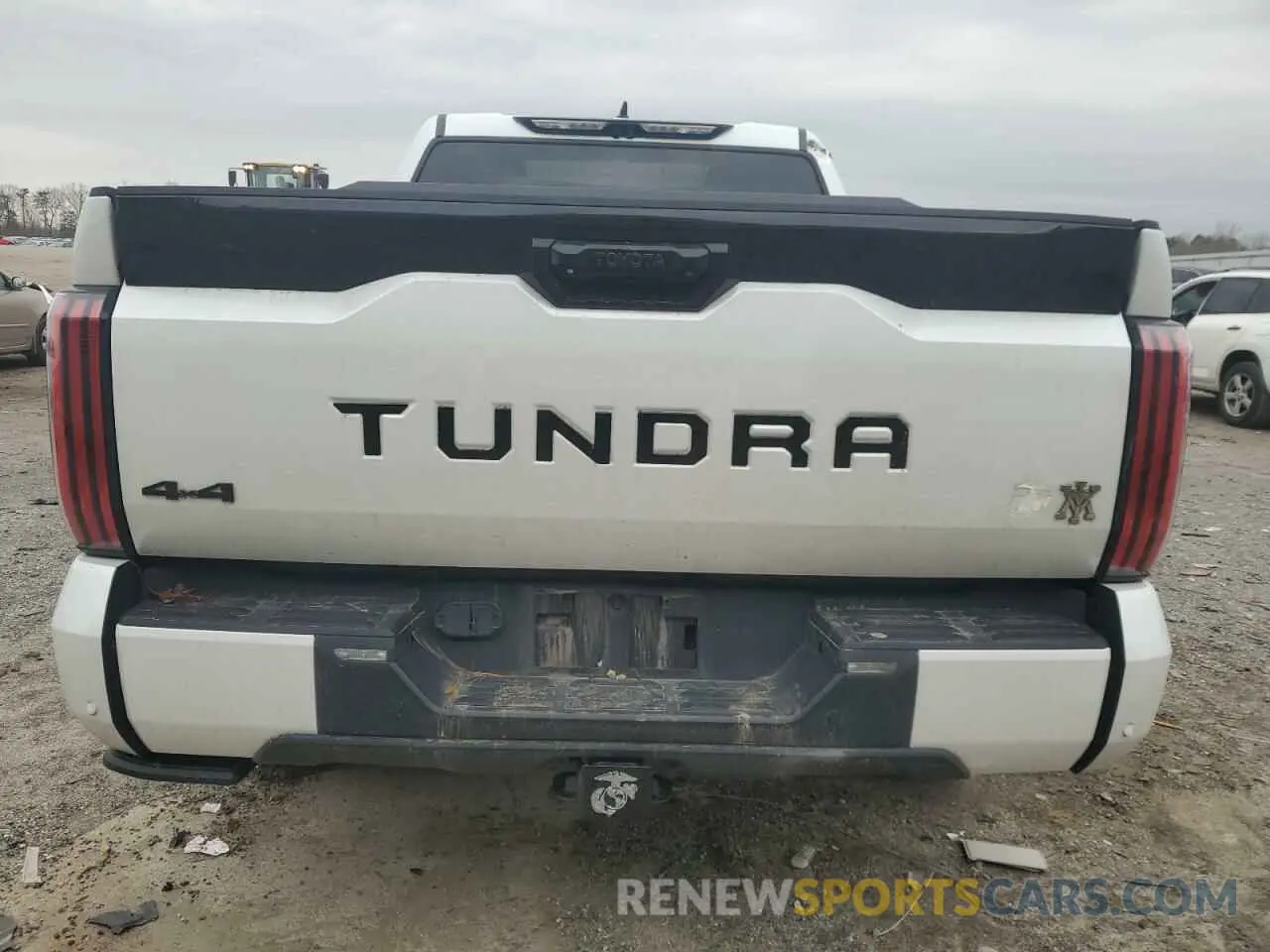 6 Photograph of a damaged car 5TFNA5DB9PX096482 TOYOTA TUNDRA 2023