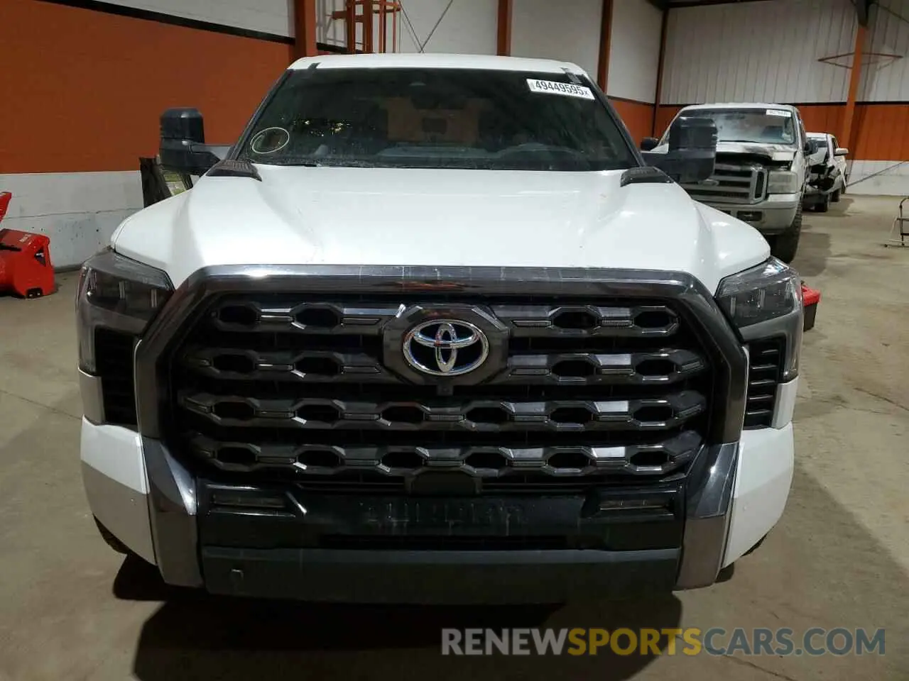 5 Photograph of a damaged car 5TFNC5DB9PX032176 TOYOTA TUNDRA 2023
