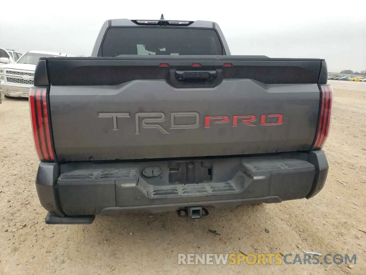 6 Фотография поврежденного автомобиля 5TFPC5DB7PX033707 TOYOTA TUNDRA 2023