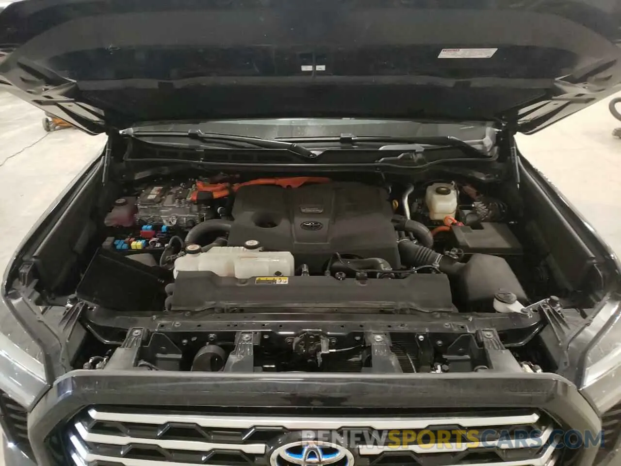 11 Фотография поврежденного автомобиля 5TFVC5DB5PX023944 TOYOTA TUNDRA 2023