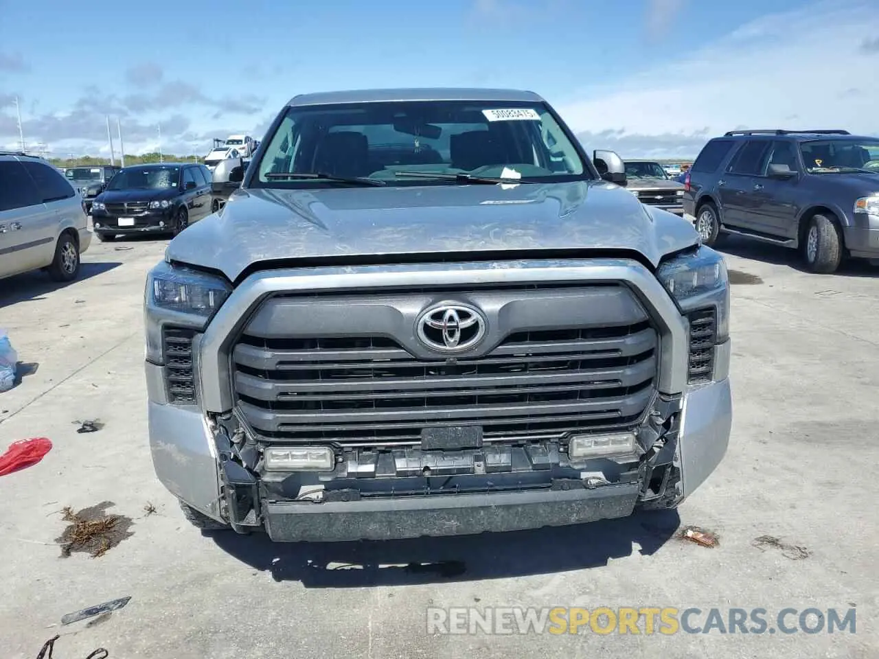 5 Photograph of a damaged car 5TFJA5DB4RX168738 TOYOTA TUNDRA 2024