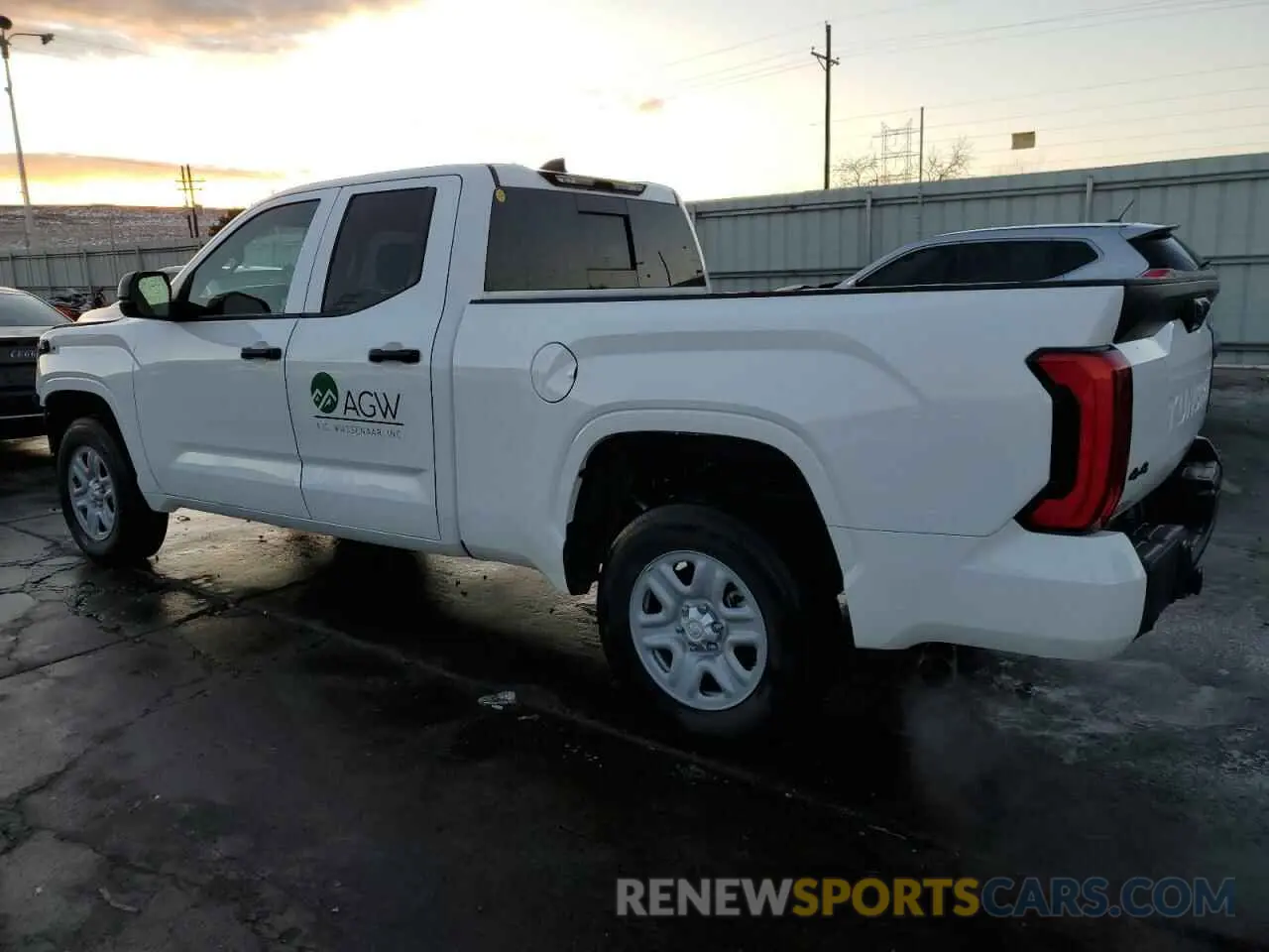 2 Фотография поврежденного автомобиля 5TFKB5DA4RX181272 TOYOTA TUNDRA 2024