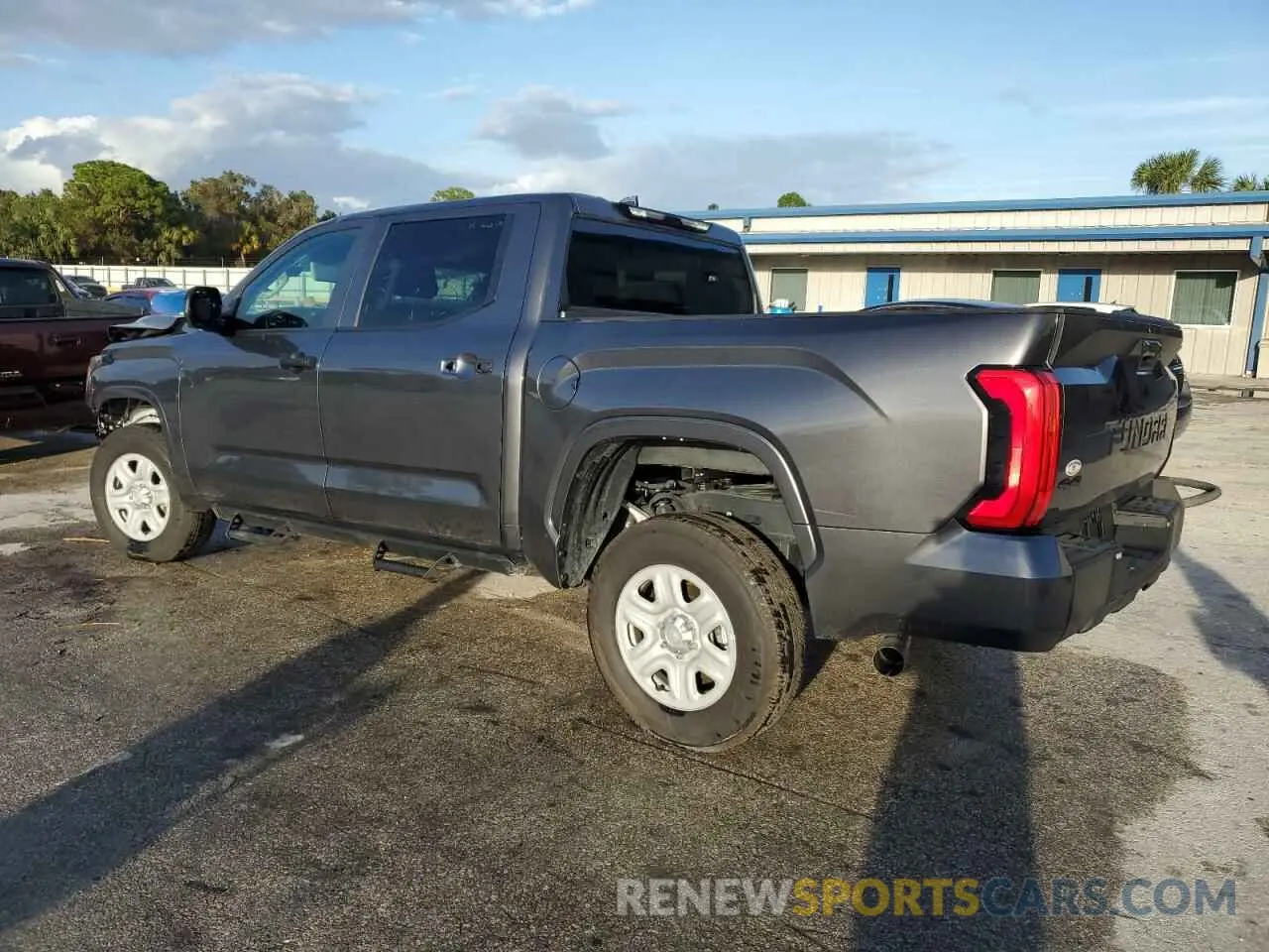 2 Photograph of a damaged car 5TFKB5DB7RX177516 TOYOTA TUNDRA 2024