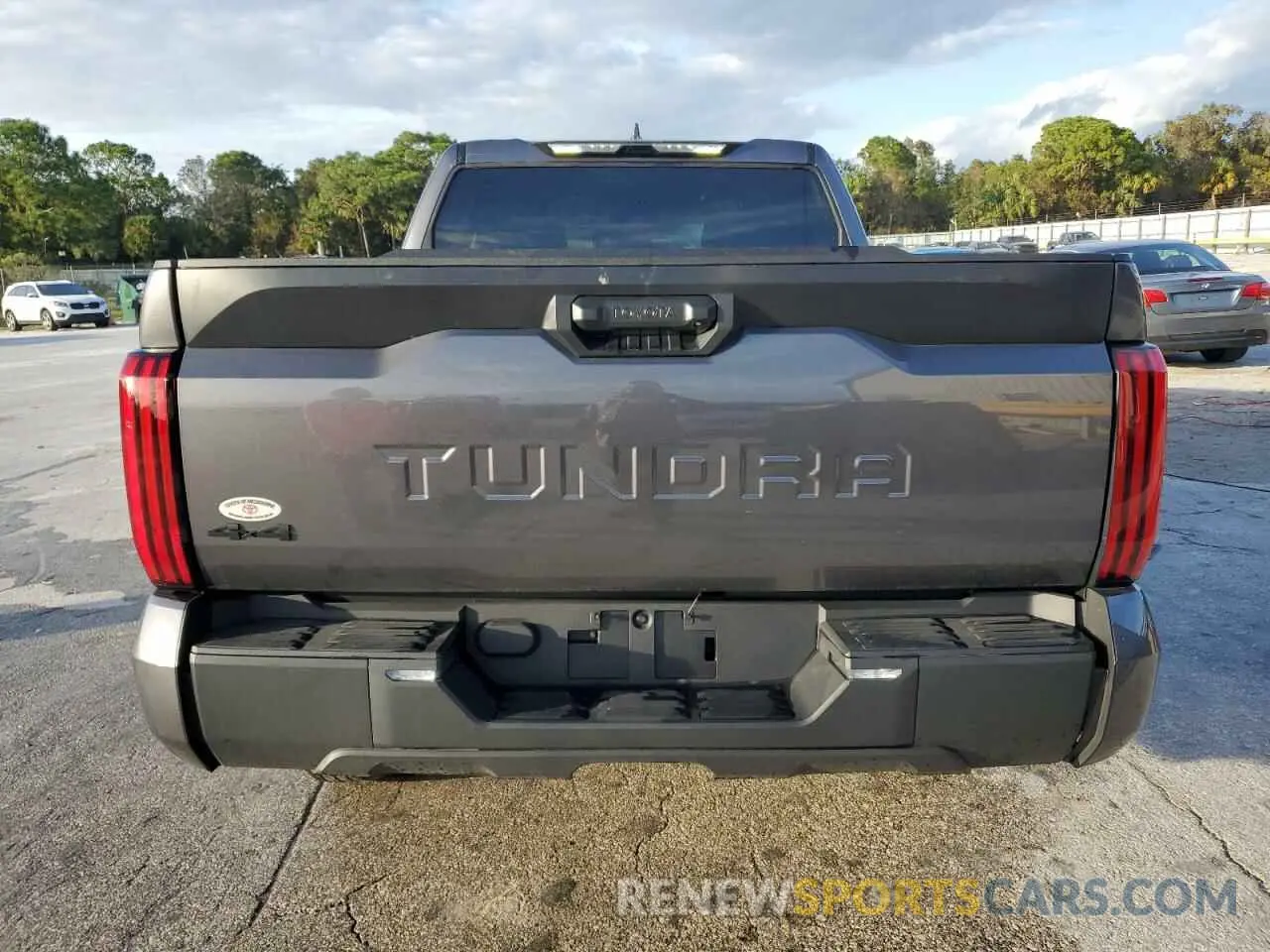 6 Photograph of a damaged car 5TFKB5DB7RX177516 TOYOTA TUNDRA 2024