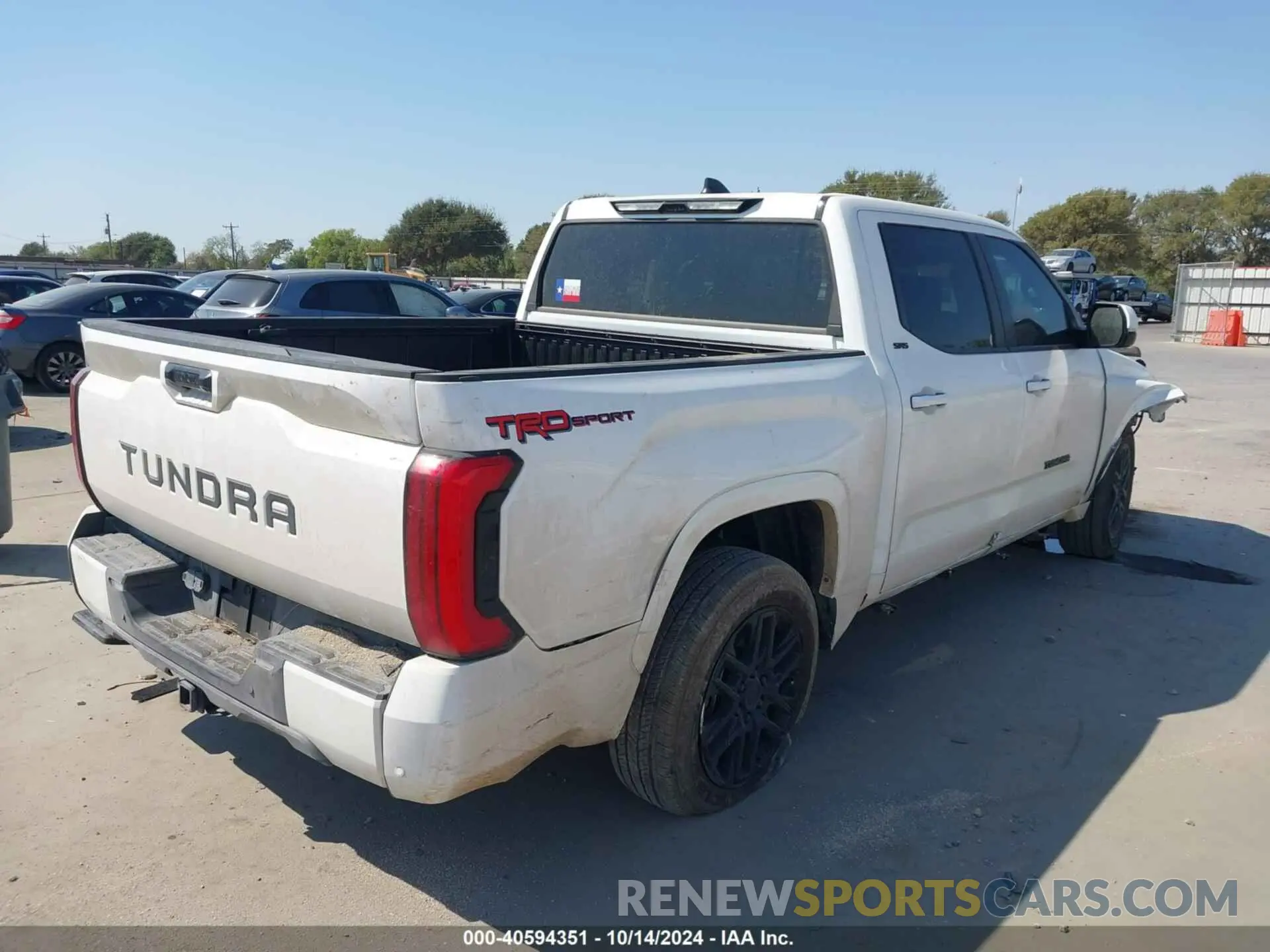 4 Photograph of a damaged car 5TFLA5ABXRX032871 TOYOTA TUNDRA 2024