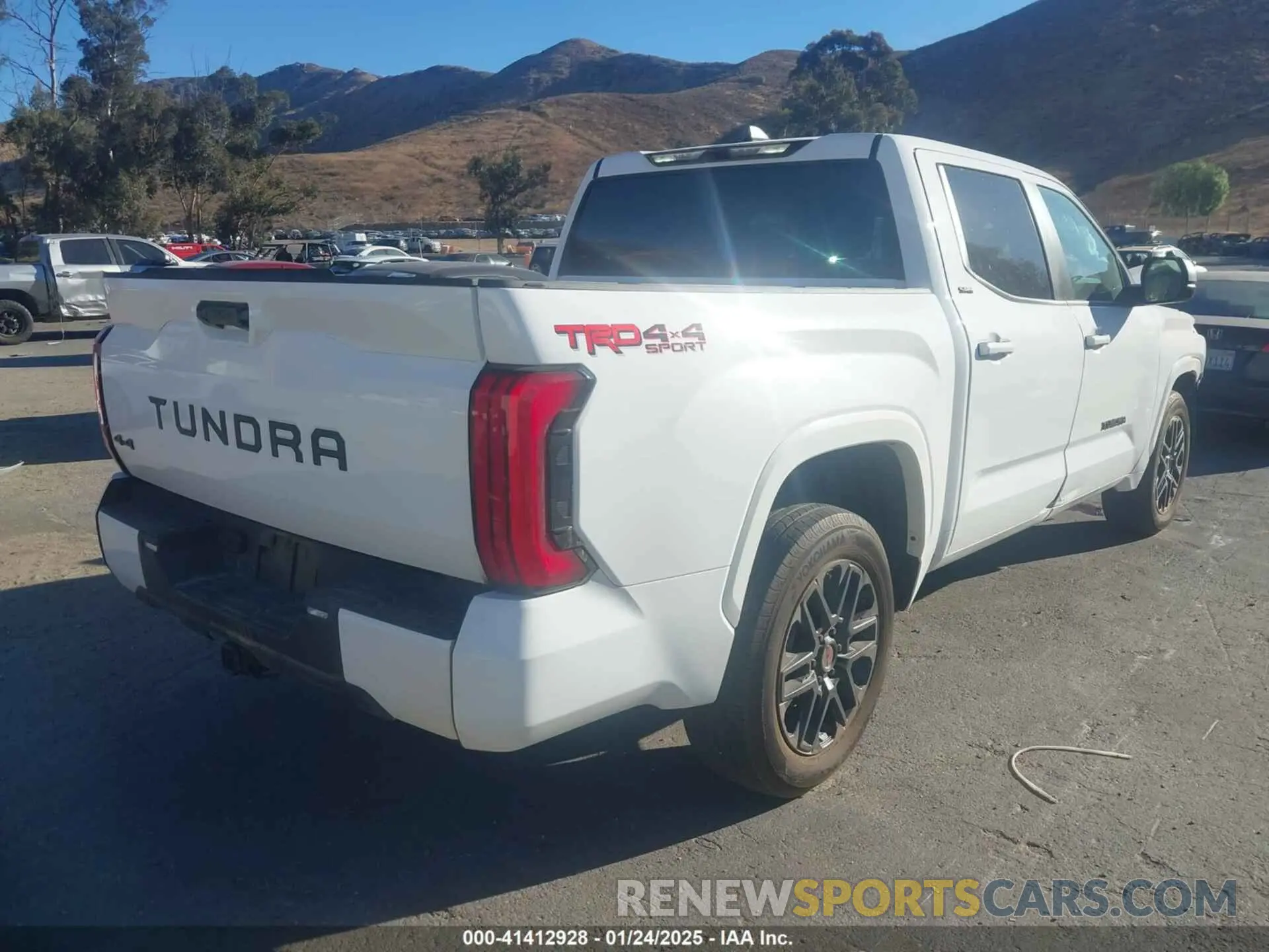 4 Photograph of a damaged car 5TFLA5DB0RX211156 TOYOTA TUNDRA 2024