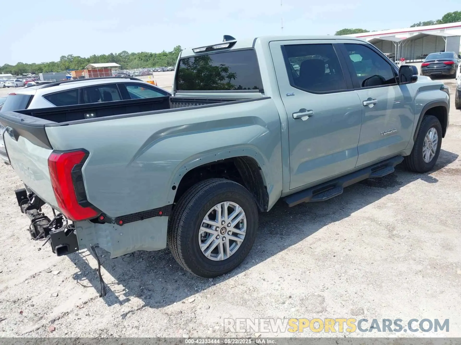 4 Фотография поврежденного автомобиля 5TFLA5DB1RX207813 TOYOTA TUNDRA 2024