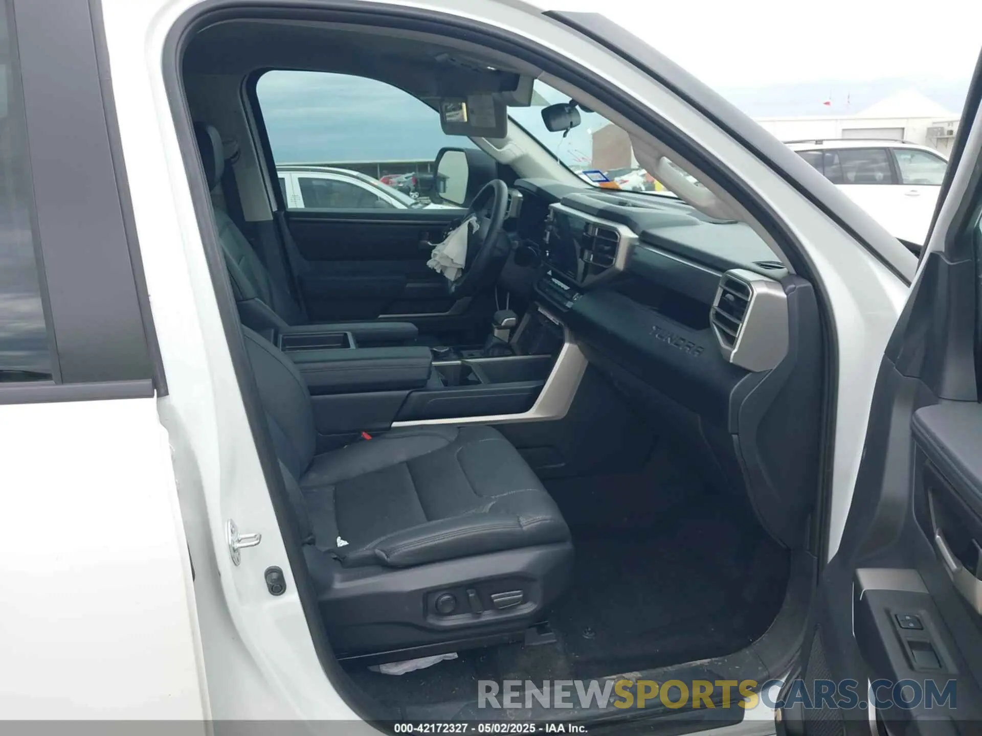 5 Фотография поврежденного автомобиля 5TFLA5DB2RX210767 TOYOTA TUNDRA 2024