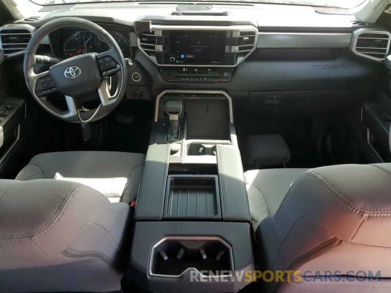 8 Фотография поврежденного автомобиля 5TFLA5DB3RX193154 TOYOTA TUNDRA 2024