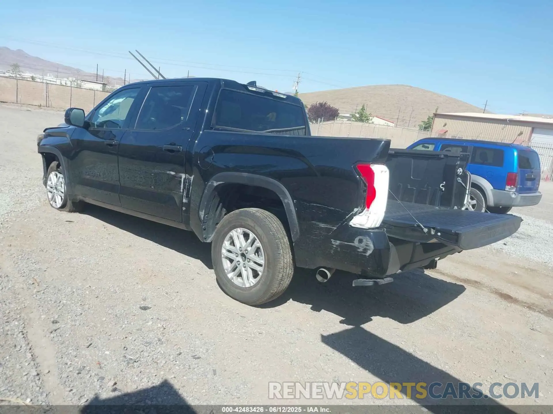3 Photograph of a damaged car 5TFLA5DB3RX216951 TOYOTA TUNDRA 2024