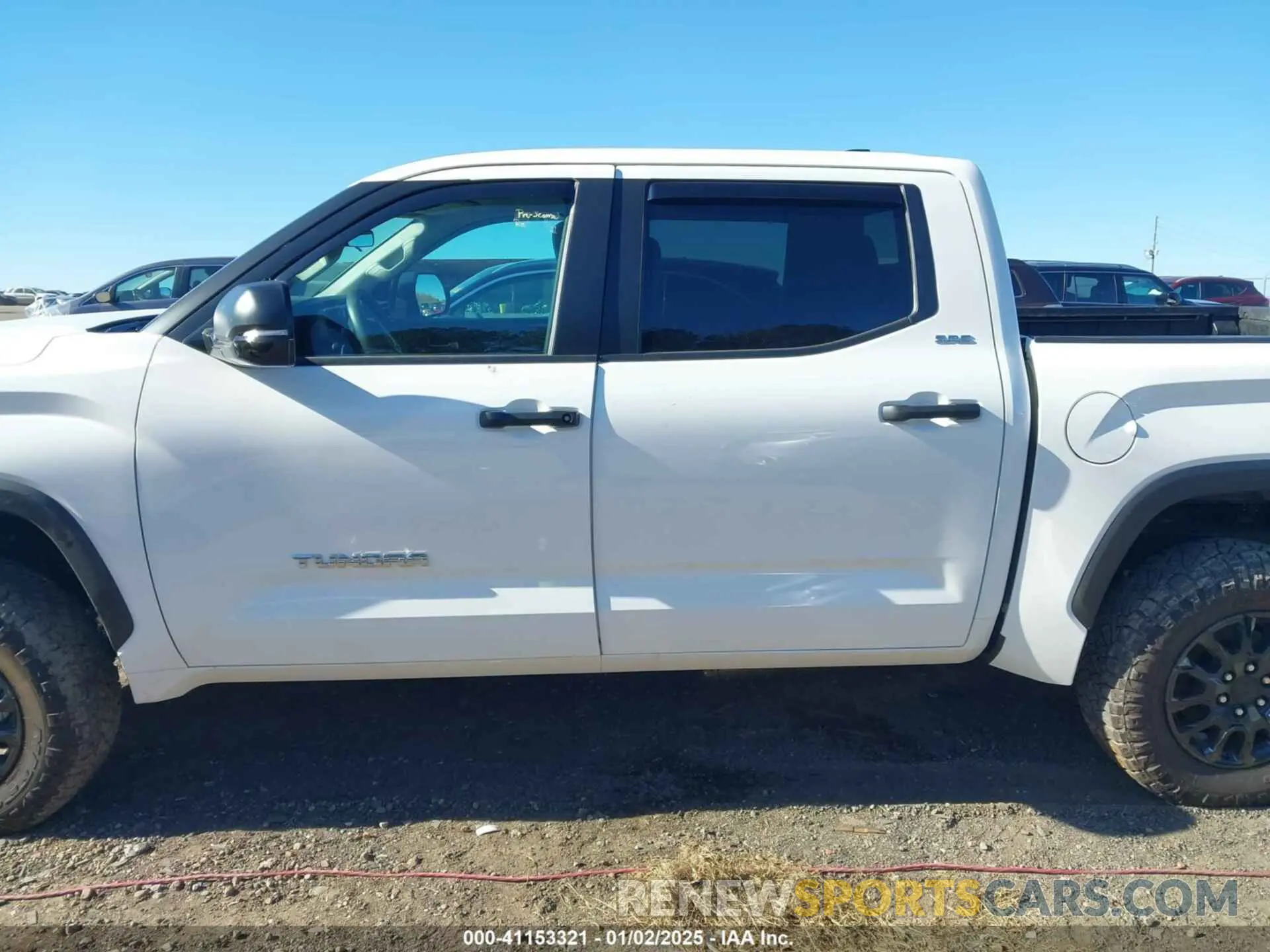 14 Photograph of a damaged car 5TFLA5DB5RX225957 TOYOTA TUNDRA 2024