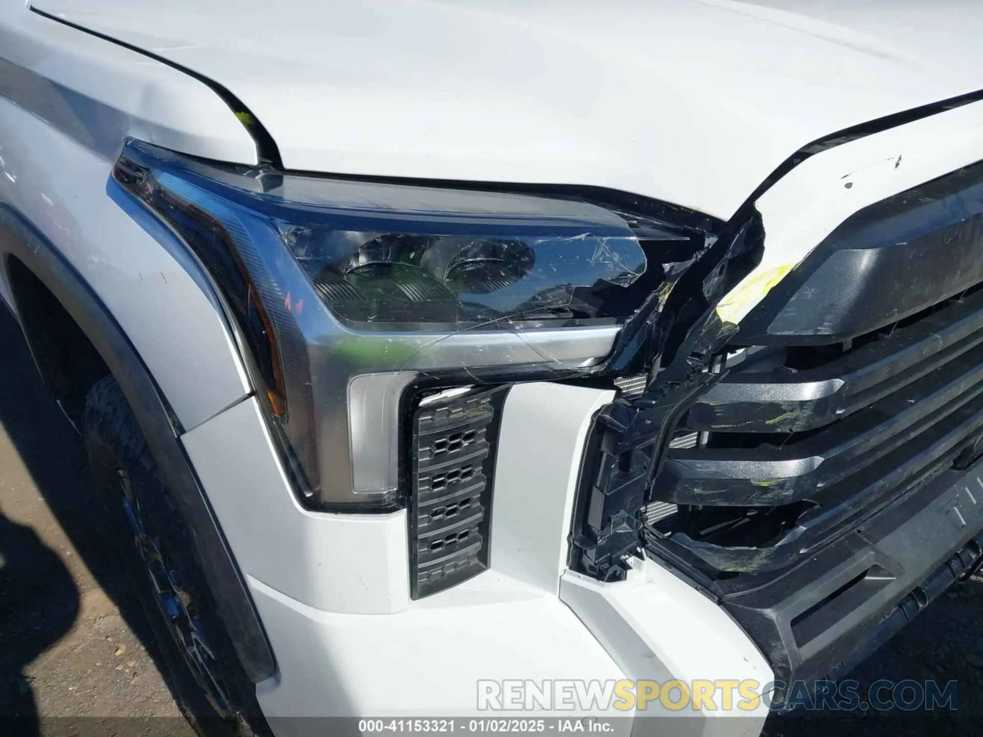 6 Photograph of a damaged car 5TFLA5DB5RX225957 TOYOTA TUNDRA 2024