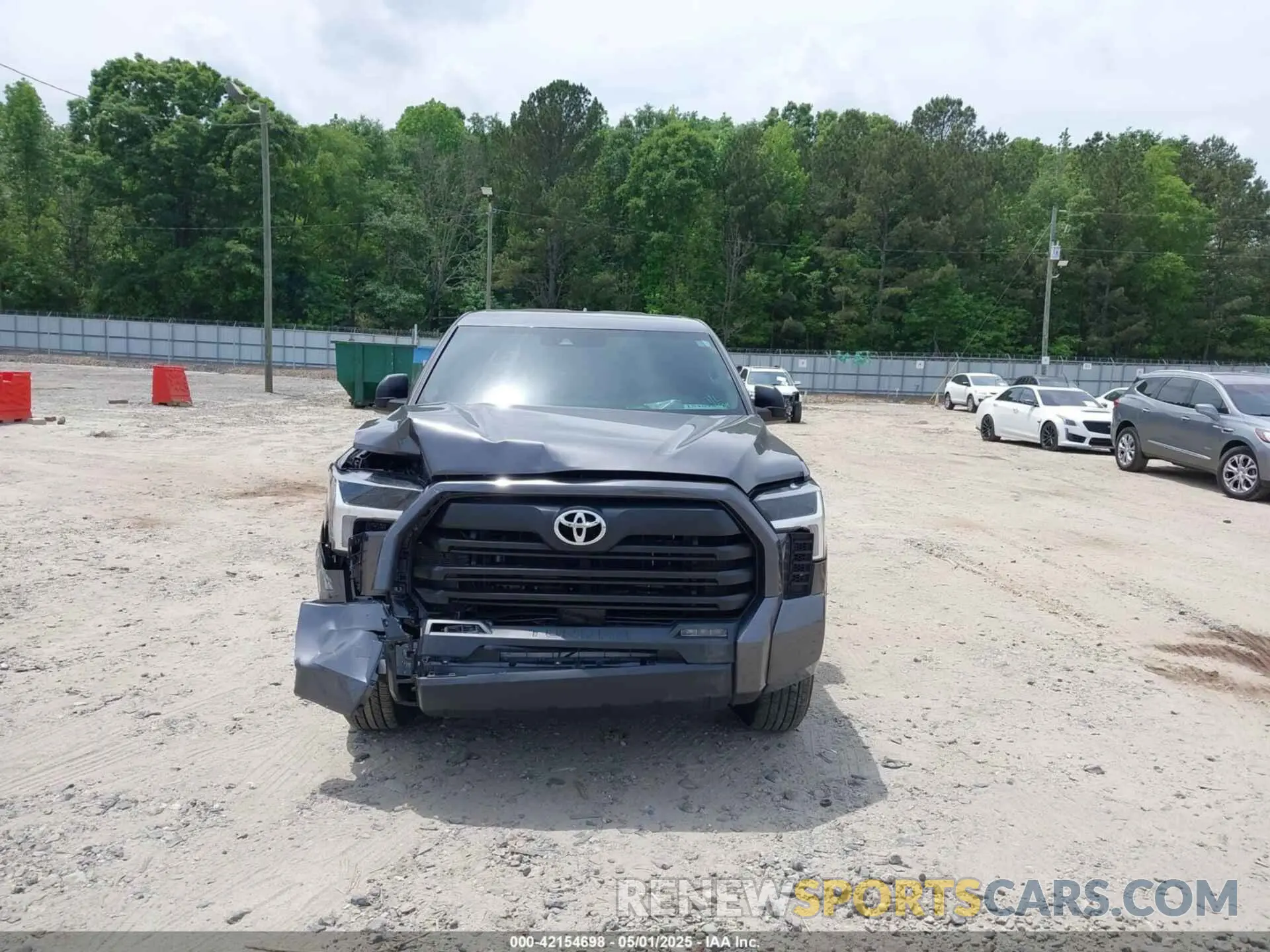12 Фотография поврежденного автомобиля 5TFLA5DB5RX233640 TOYOTA TUNDRA 2024