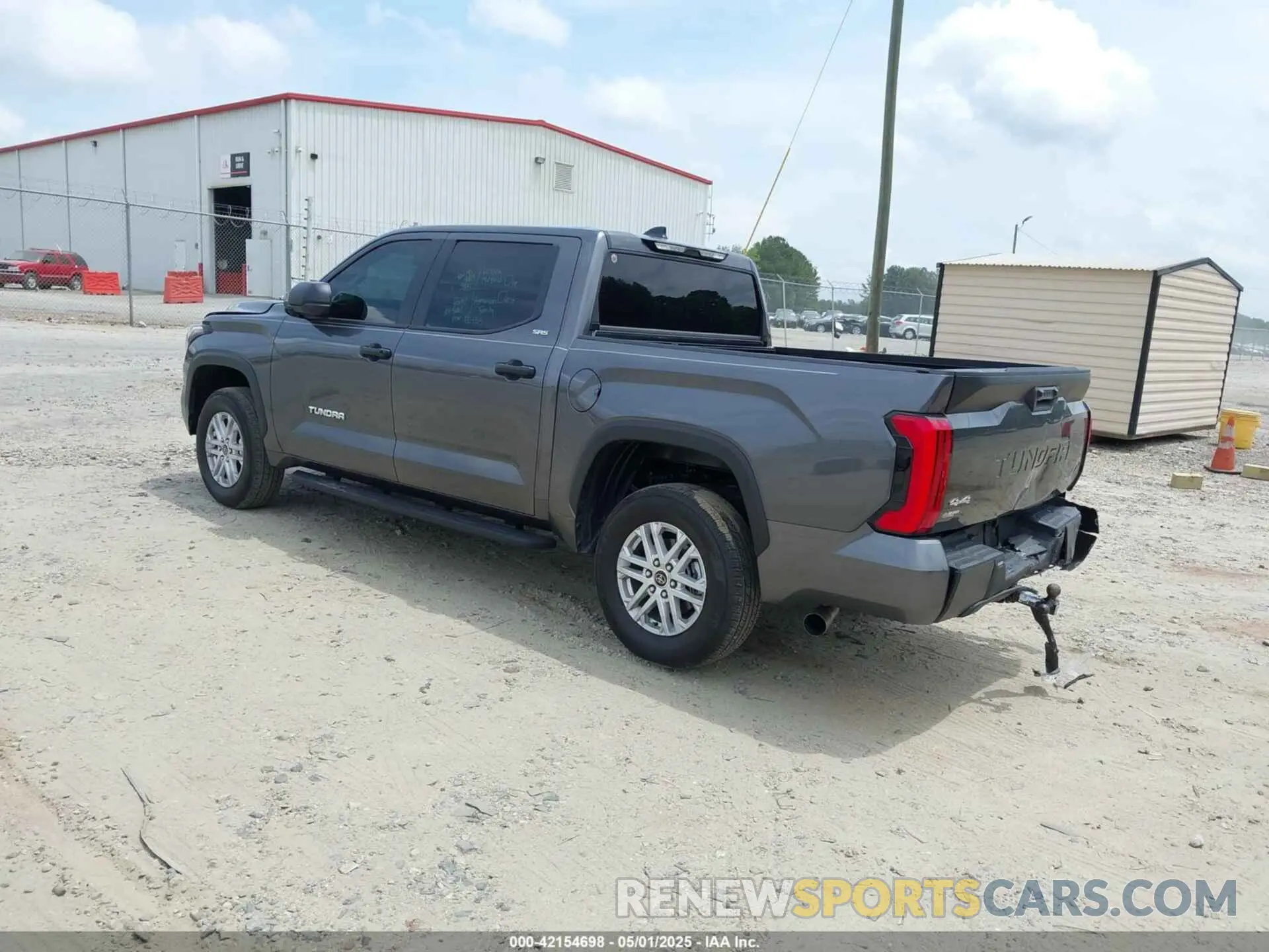 3 Фотография поврежденного автомобиля 5TFLA5DB5RX233640 TOYOTA TUNDRA 2024