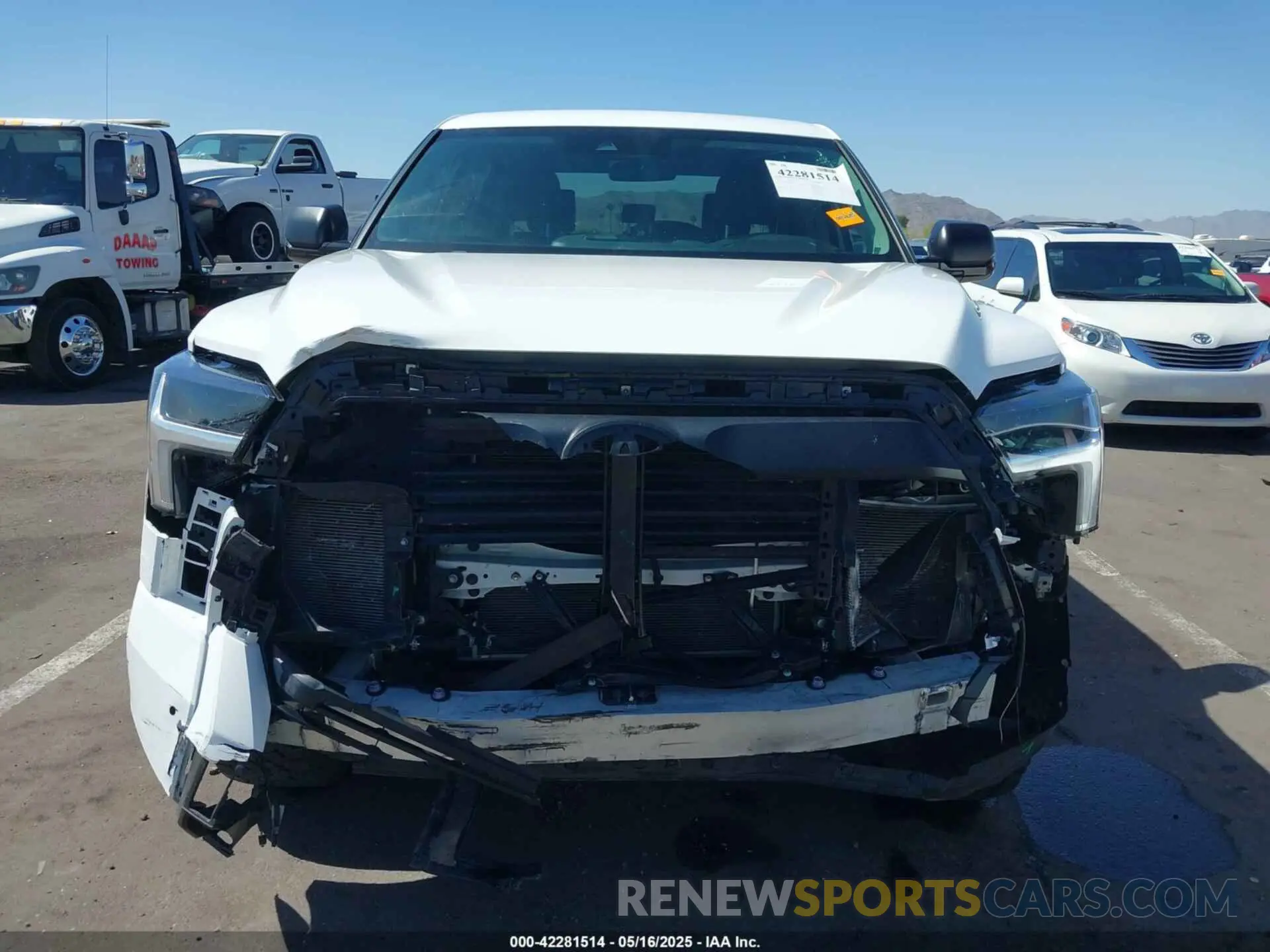 6 Photograph of a damaged car 5TFLA5DB9RX134061 TOYOTA TUNDRA 2024